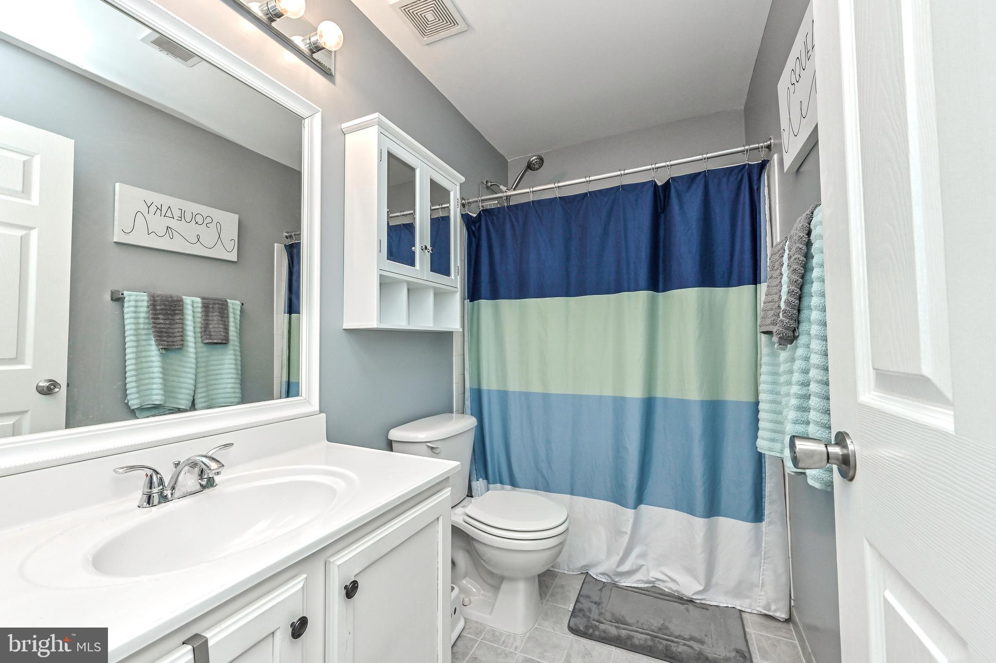 KINGSBROOKE - Residential Lease