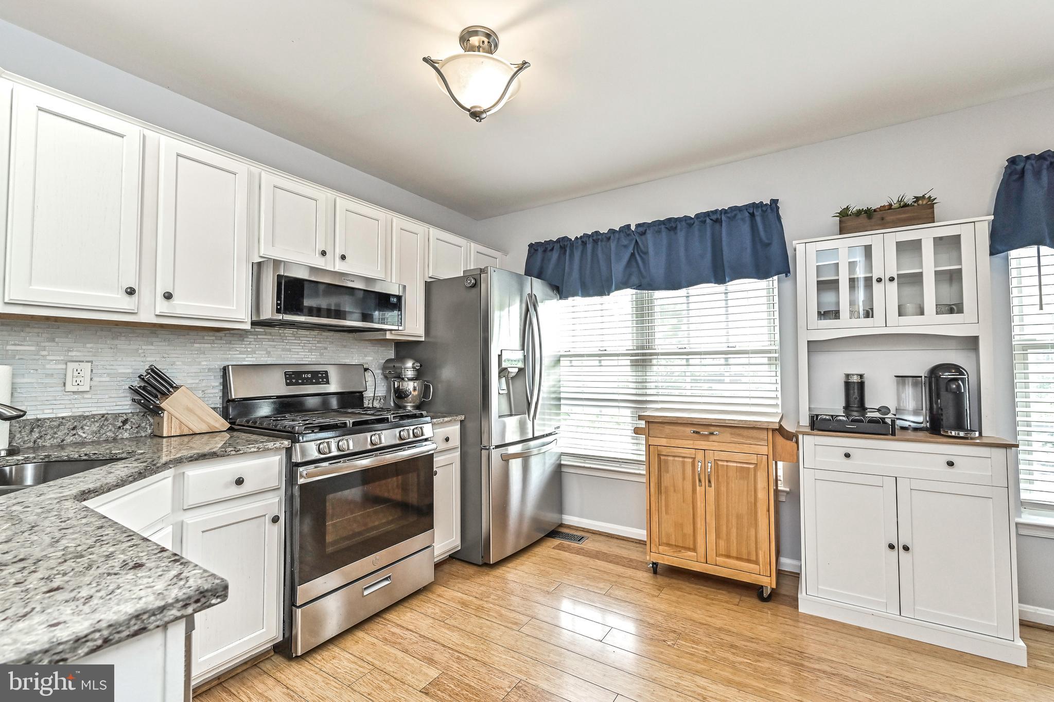 KINGSBROOKE - Residential Lease