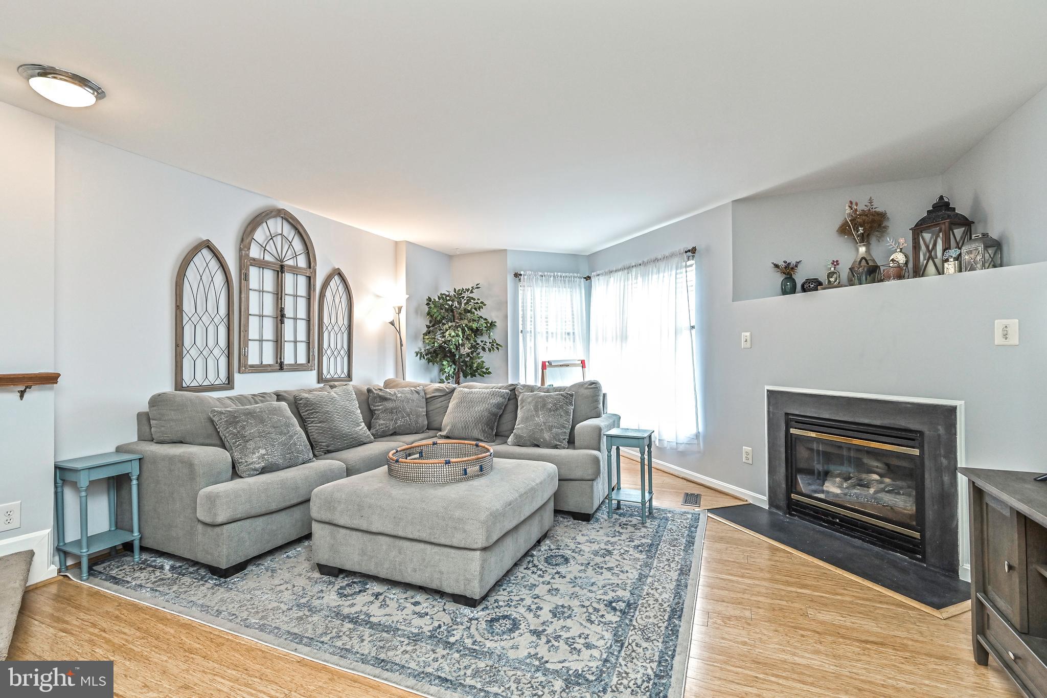 KINGSBROOKE - Residential Lease