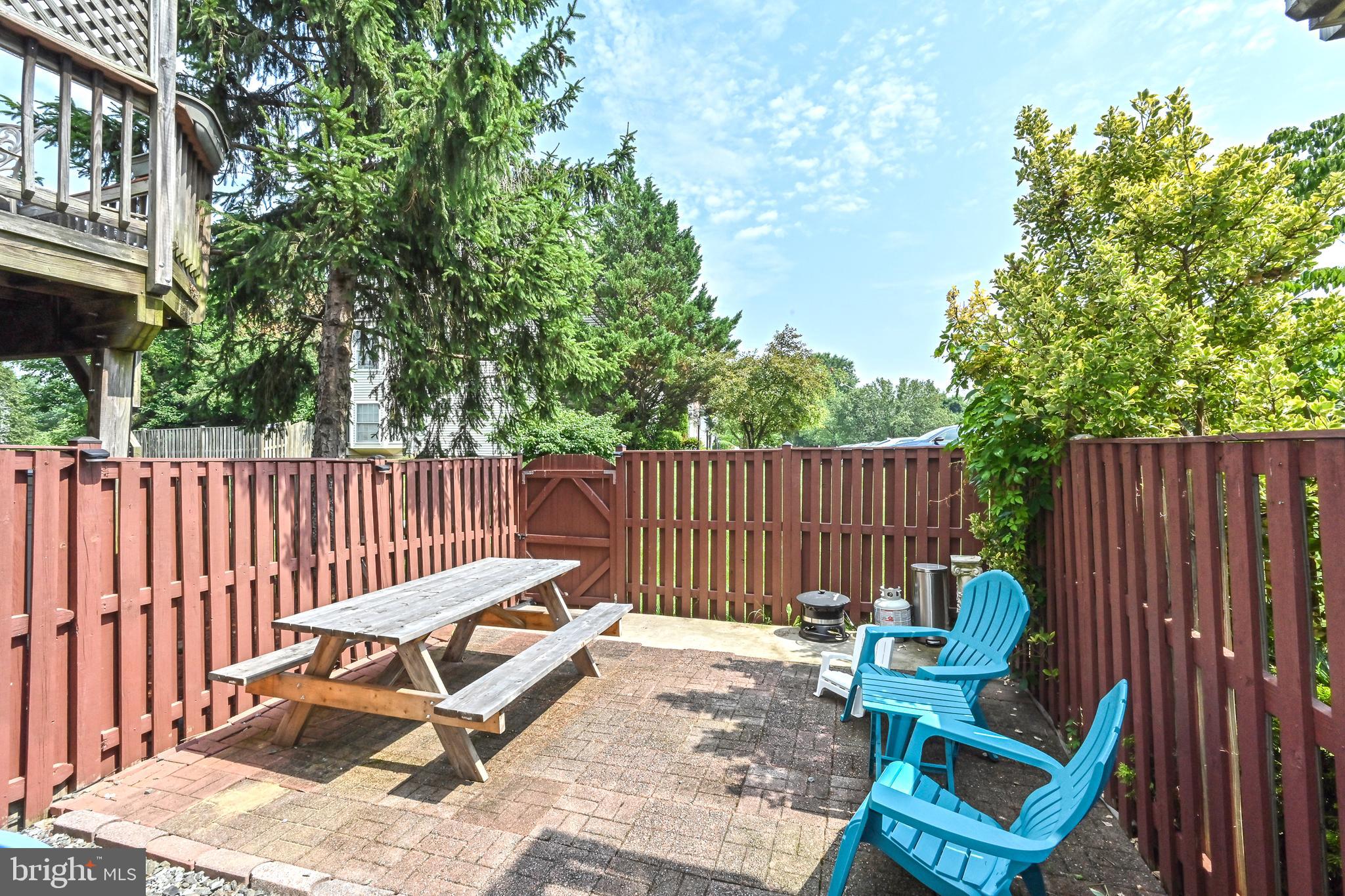 KINGSBROOKE - Residential Lease