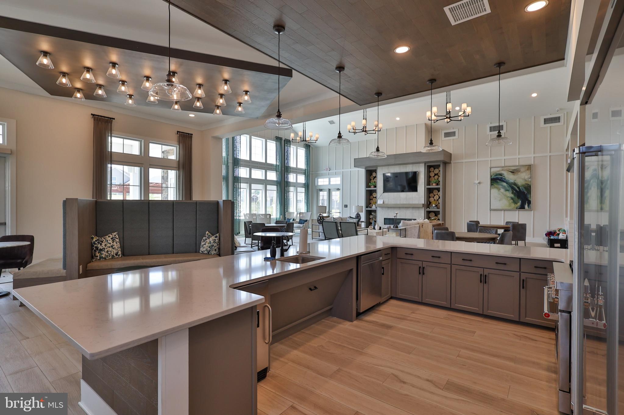 TRADITIONS OF AMERICA AT GREEN POND - Residential