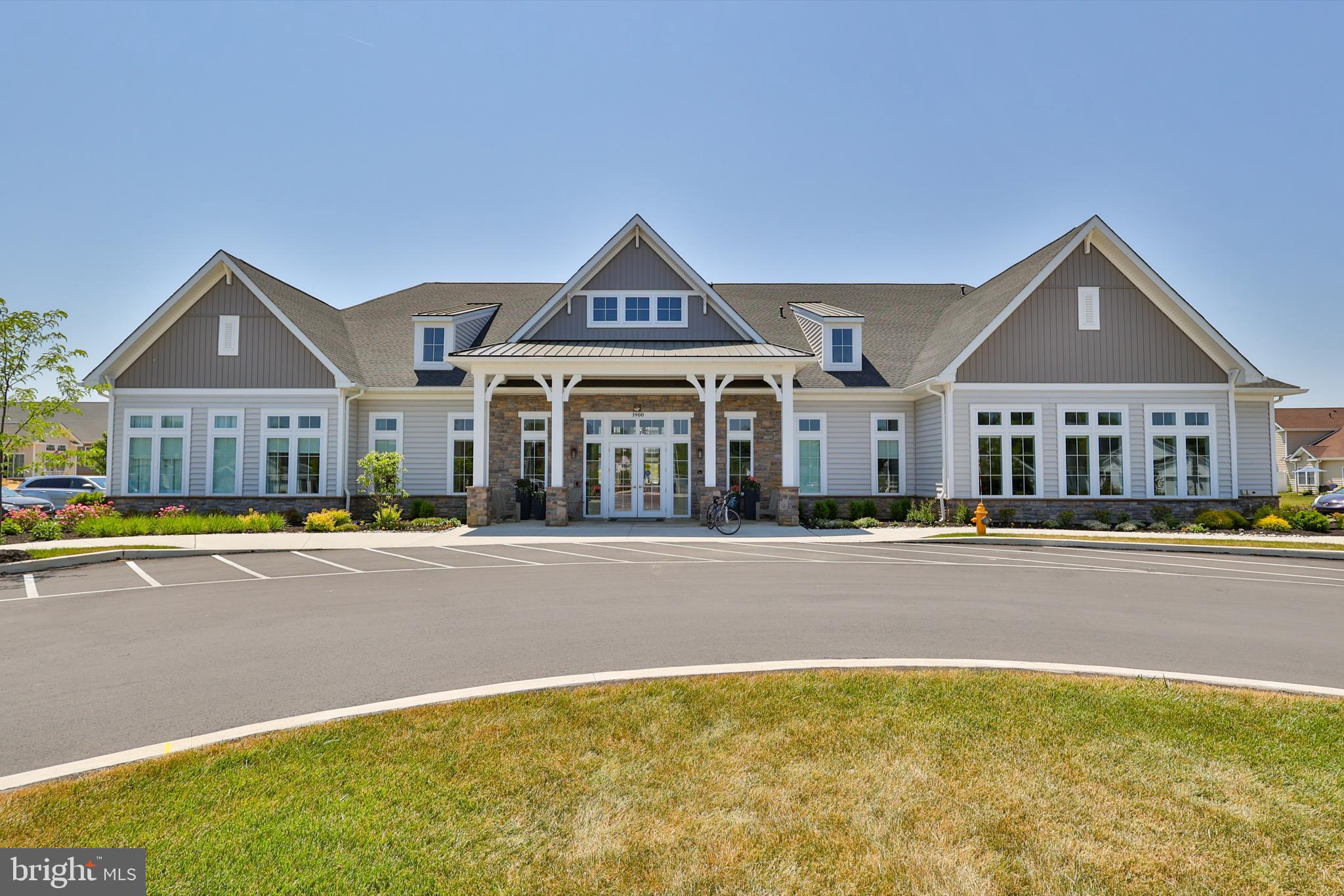 TRADITIONS OF AMERICA AT GREEN POND - Residential