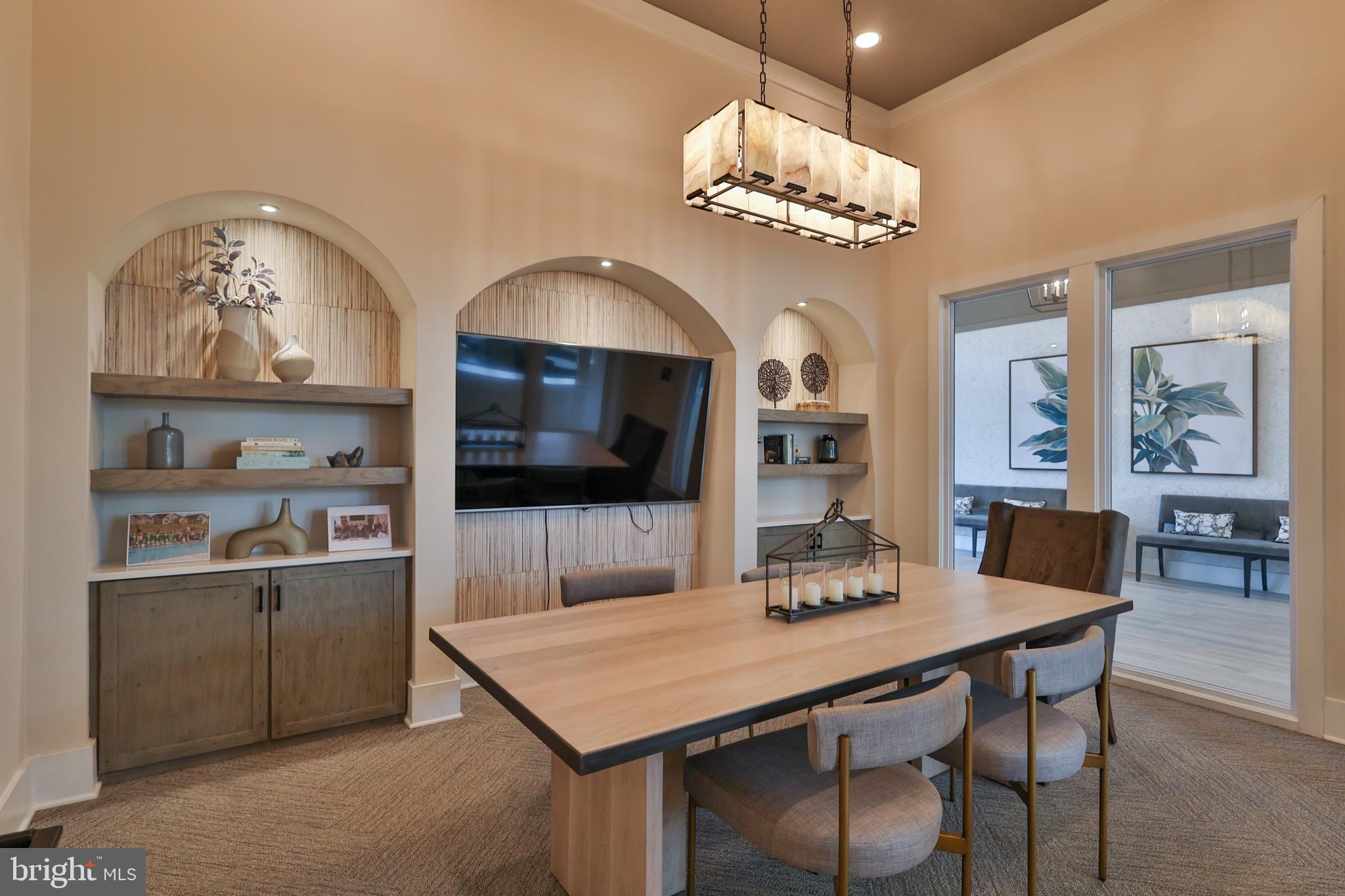 TRADITIONS OF AMERICA AT GREEN POND - Residential