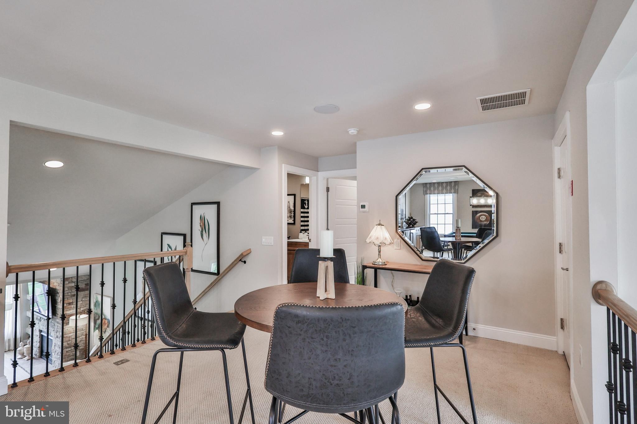 TRADITIONS OF AMERICA AT GREEN POND - Residential