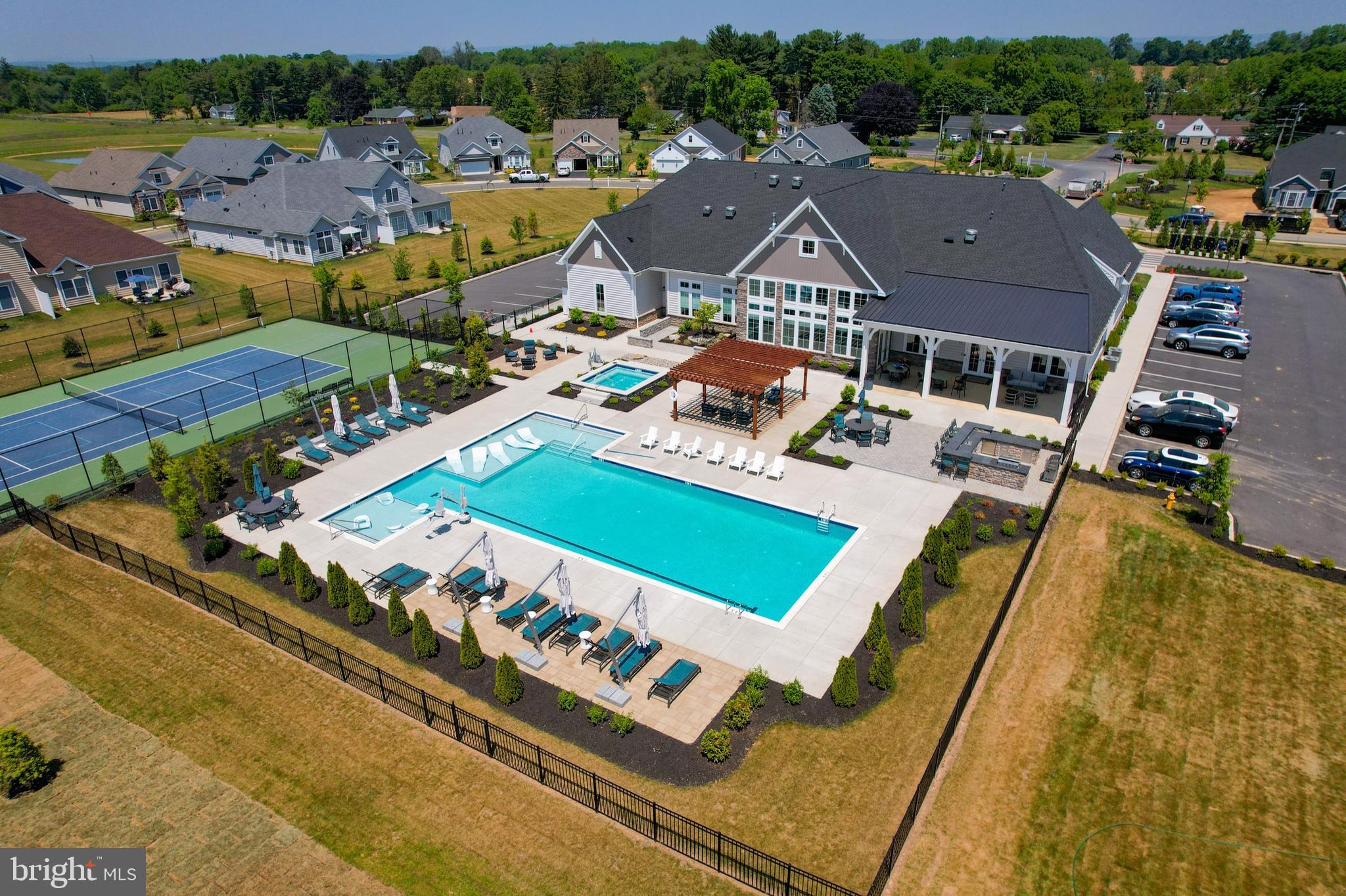 TRADITIONS OF AMERICA AT GREEN POND - Residential