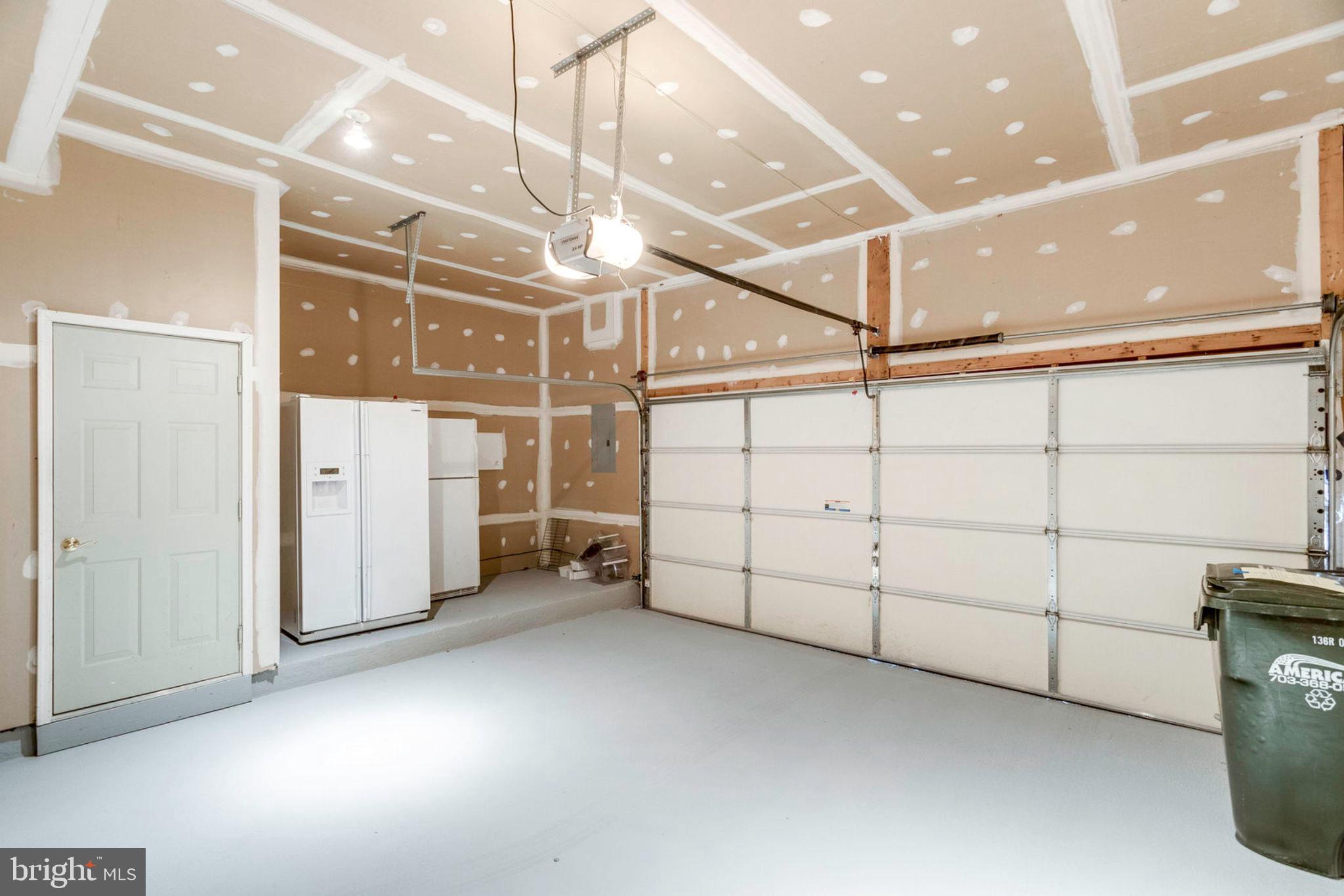 BELMONT BAY - Residential