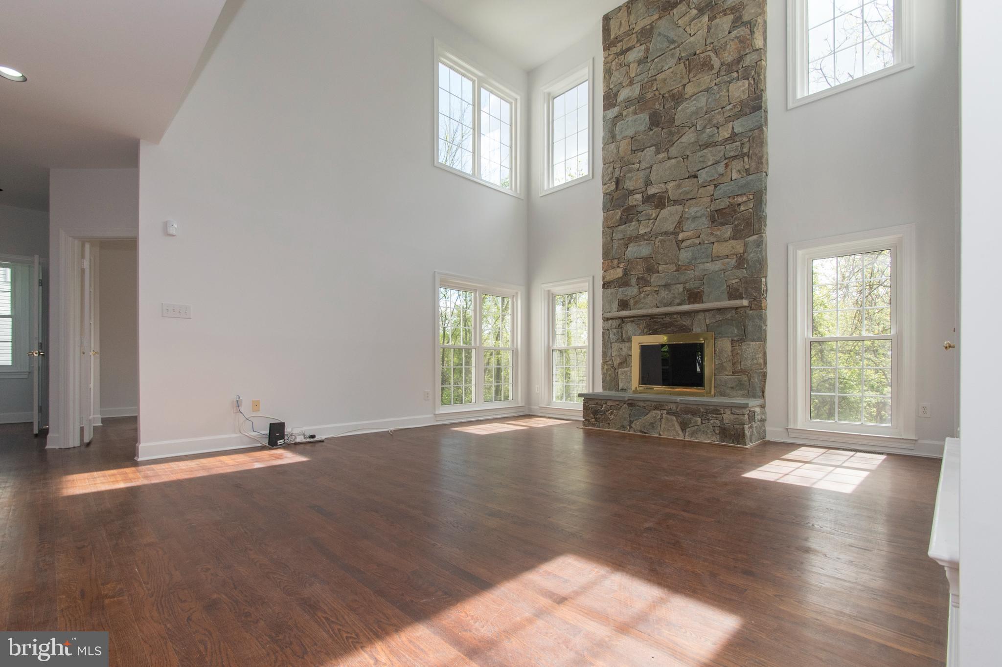 POTOMAC GLEN - Residential