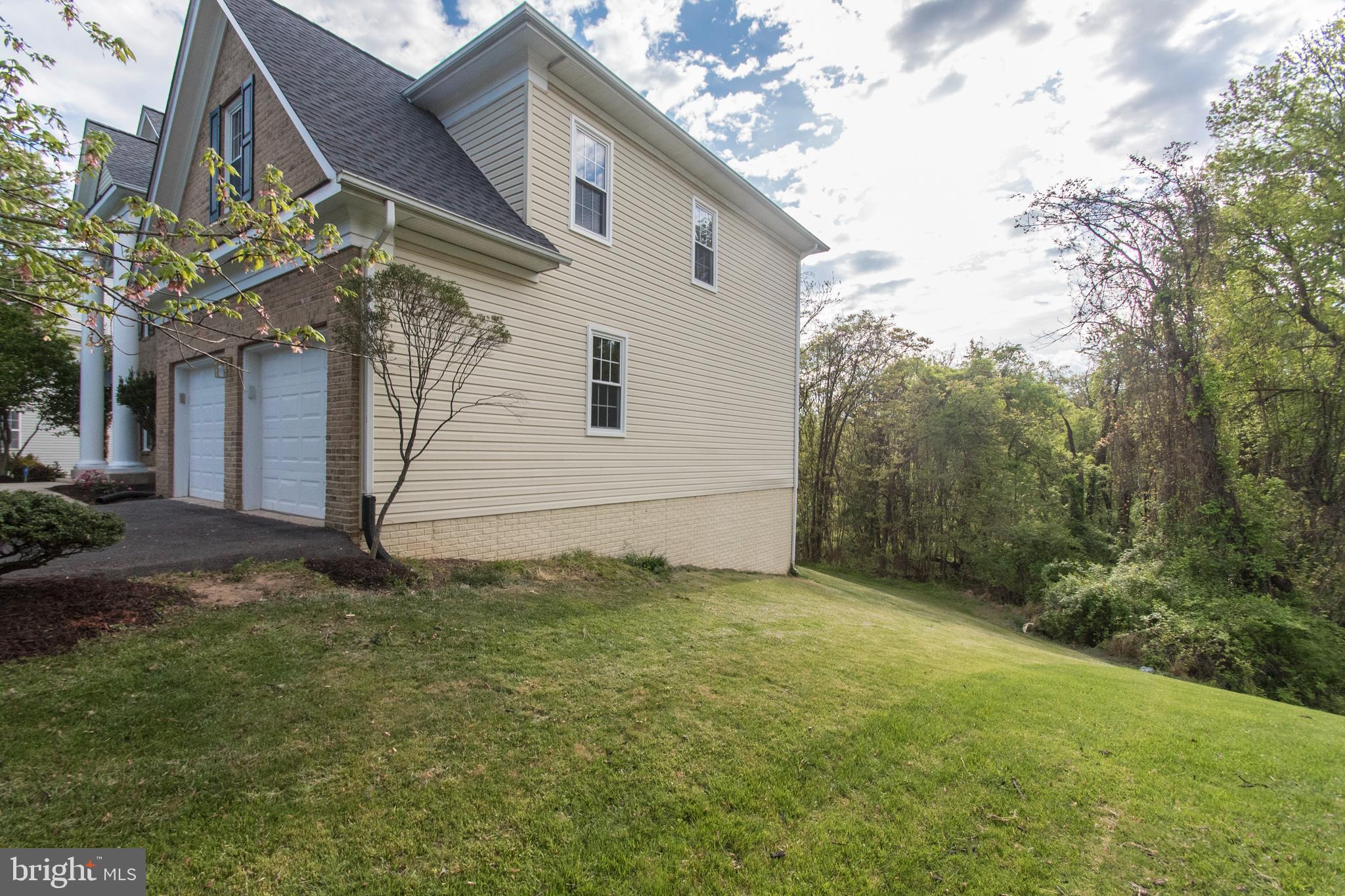 POTOMAC GLEN - Residential