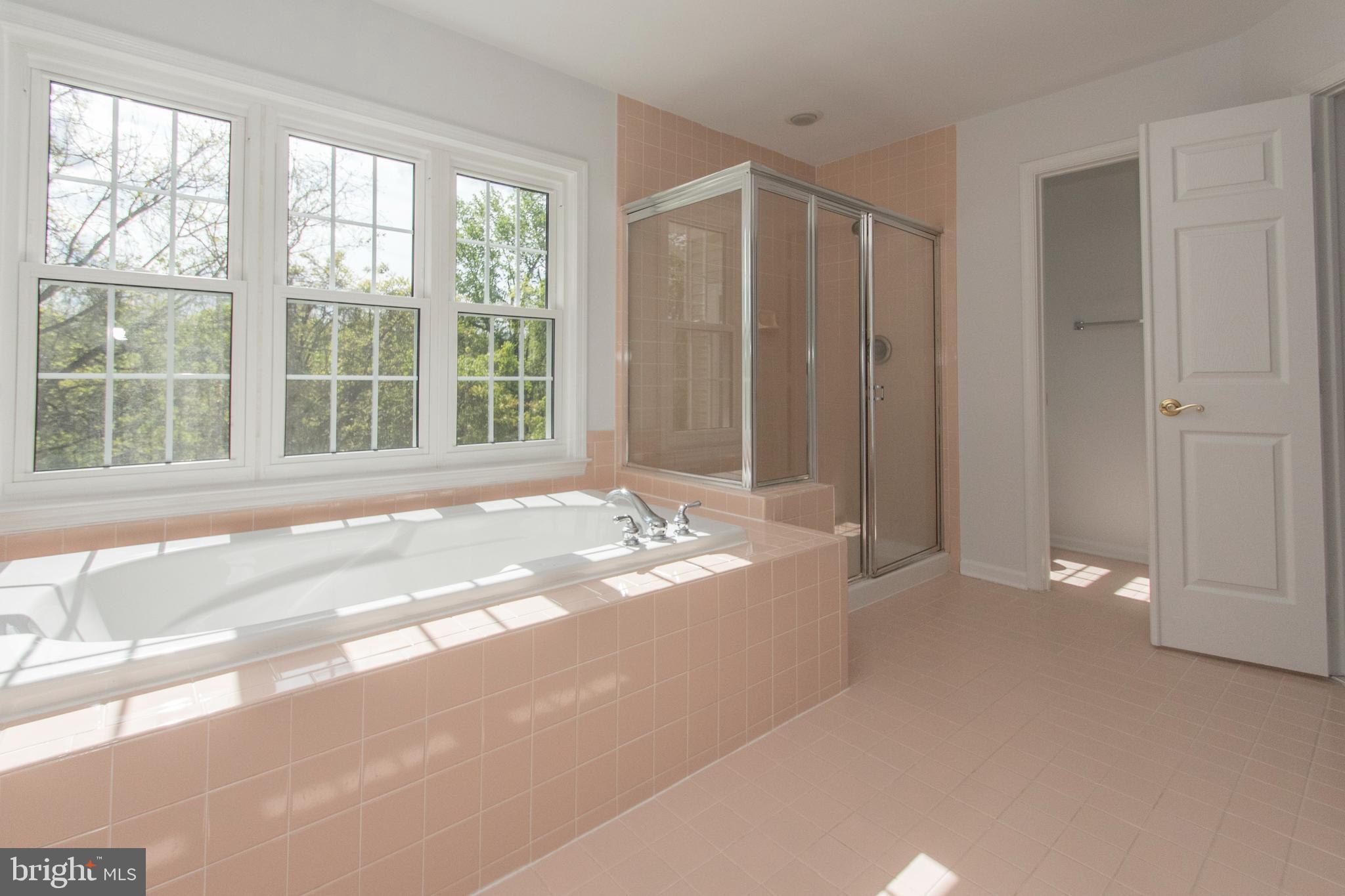 POTOMAC GLEN - Residential