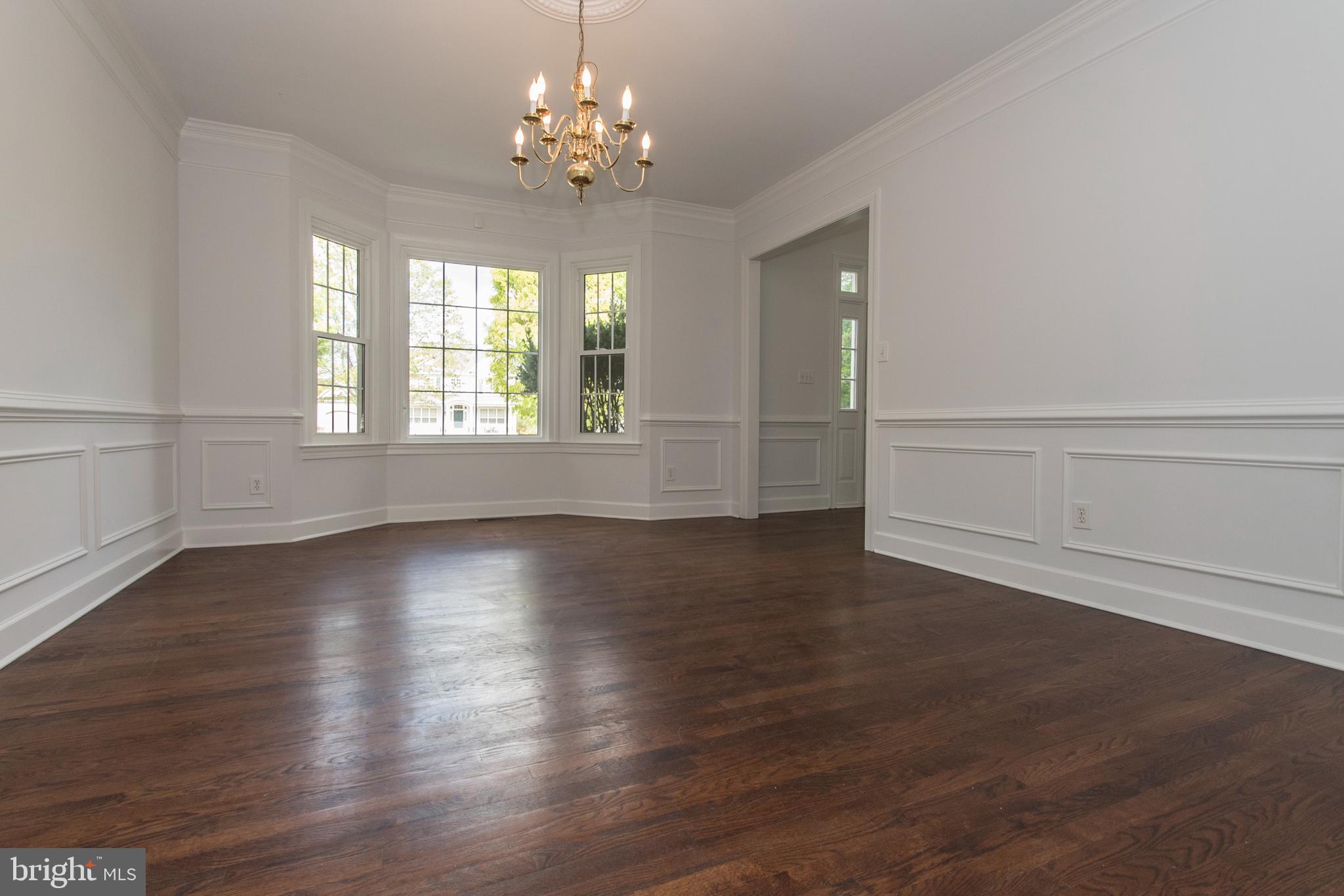 POTOMAC GLEN - Residential