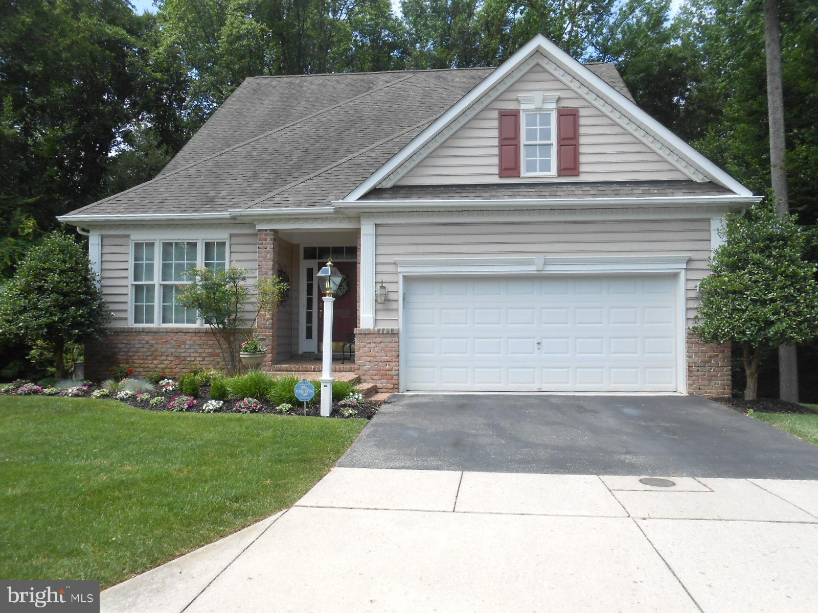 CROFTON COLONY - Residential Lease