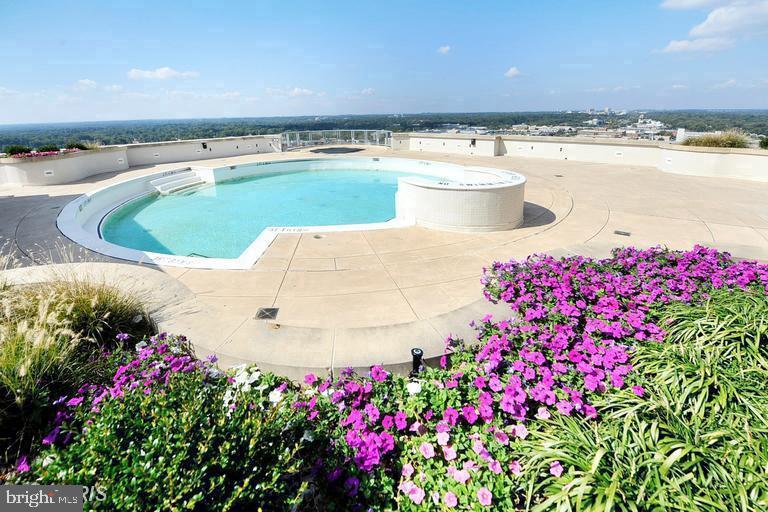 MIDTOWN BETHESDA NORTH - Residential Lease