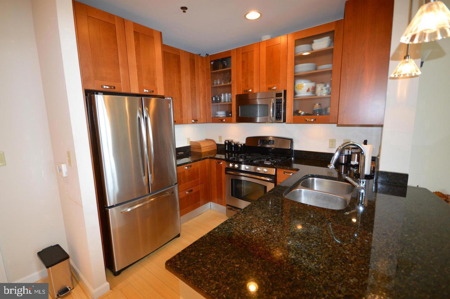 MIDTOWN BETHESDA NORTH - Residential Lease