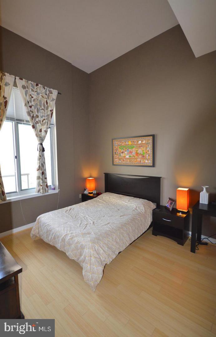 MIDTOWN BETHESDA NORTH - Residential Lease