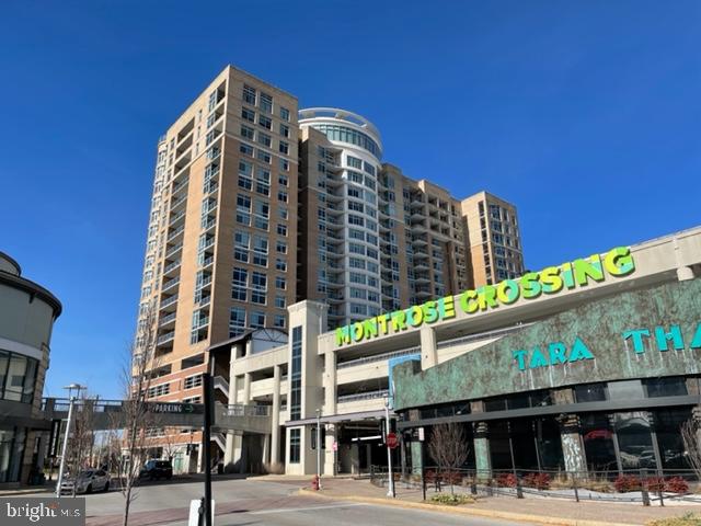 MIDTOWN BETHESDA NORTH - Residential Lease