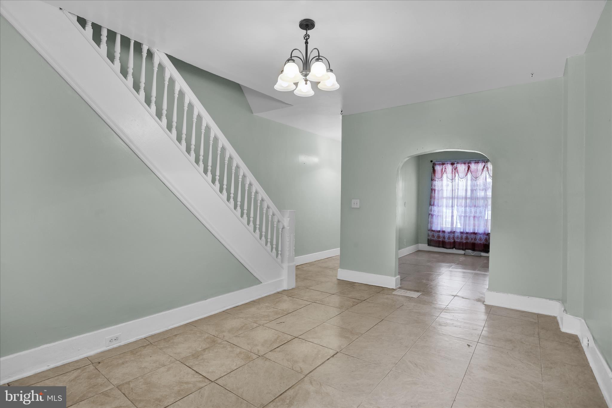 NORTHWEST READING - Residential