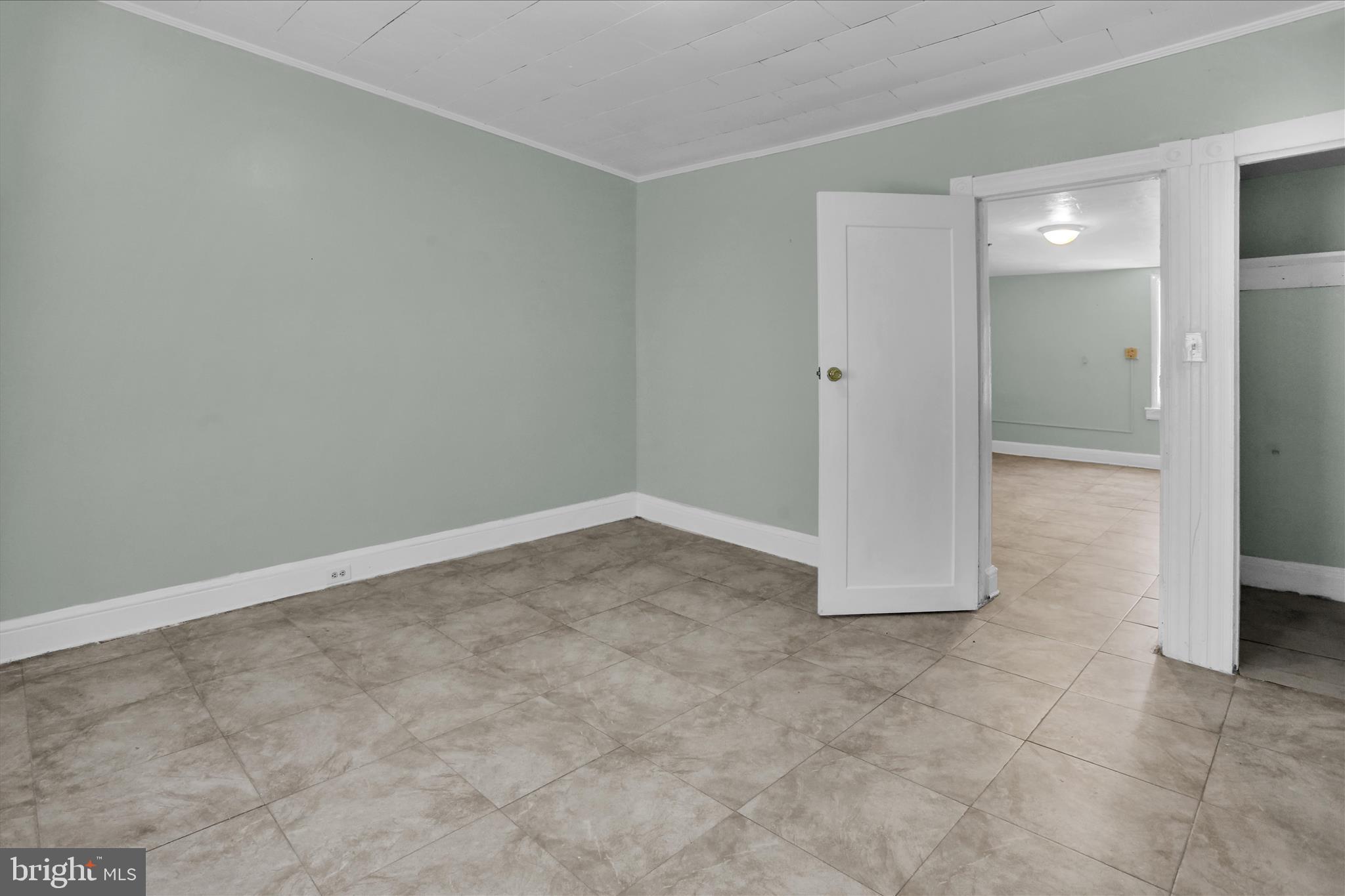 NORTHWEST READING - Residential
