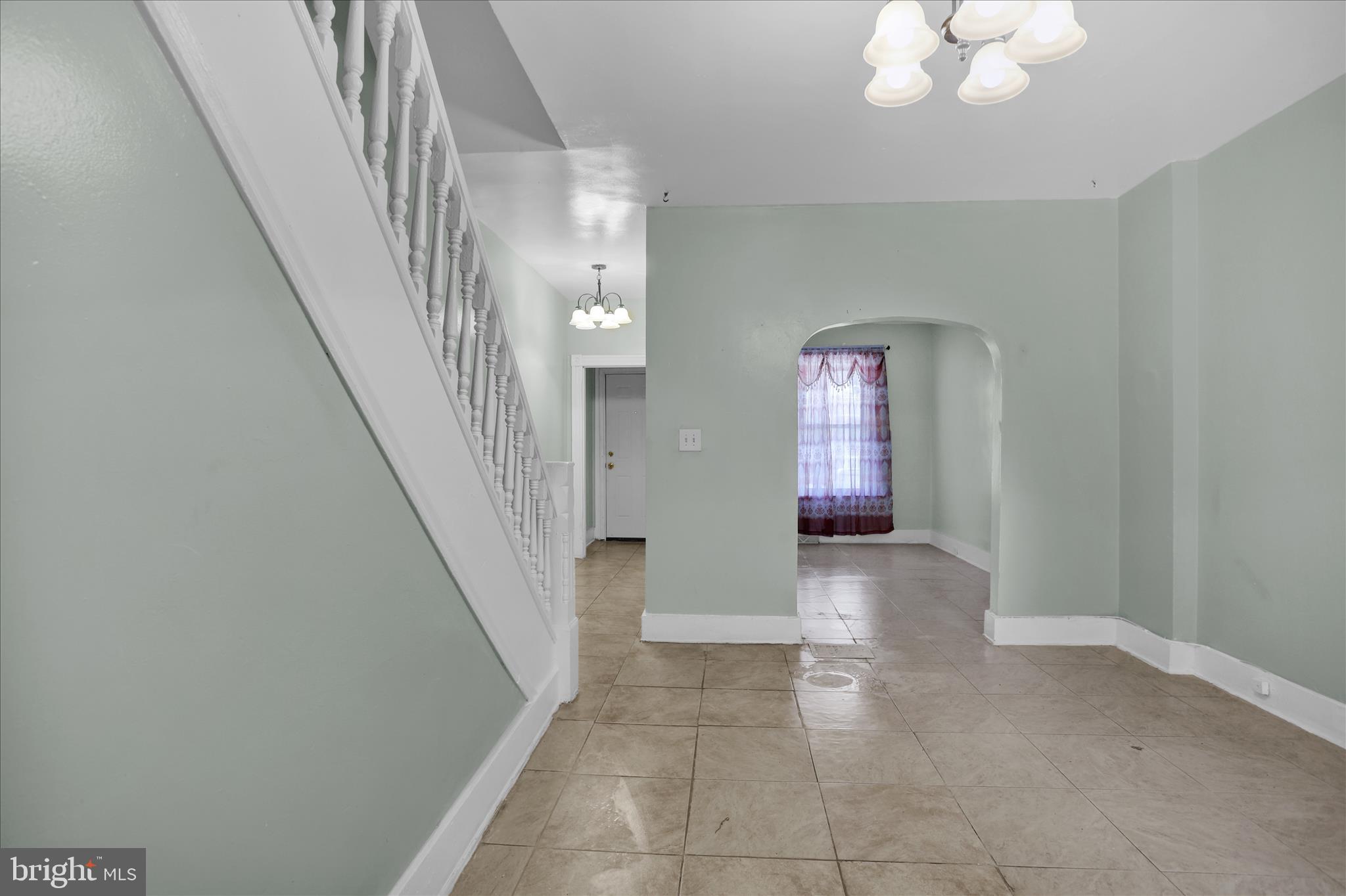 NORTHWEST READING - Residential