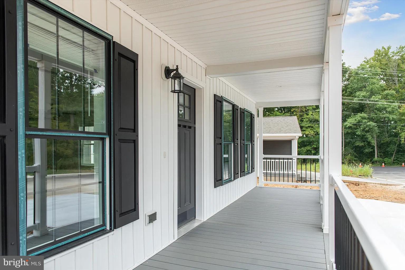 CINNAMON WOODS - Residential