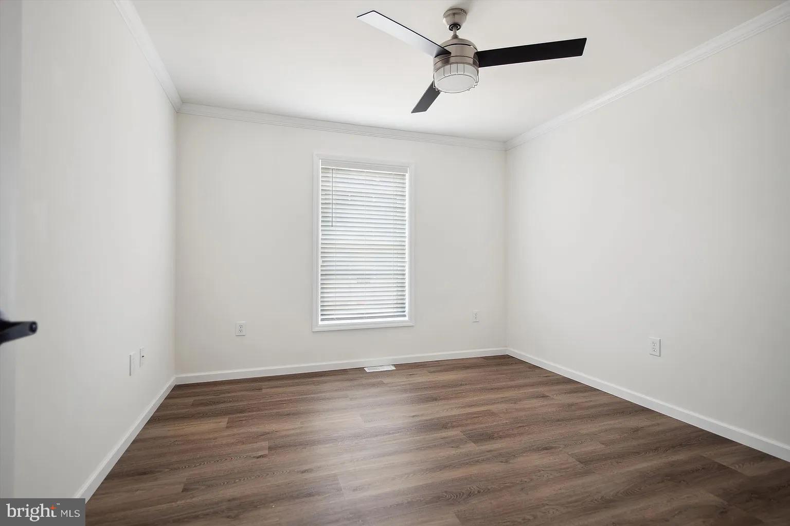 CINNAMON WOODS - Residential