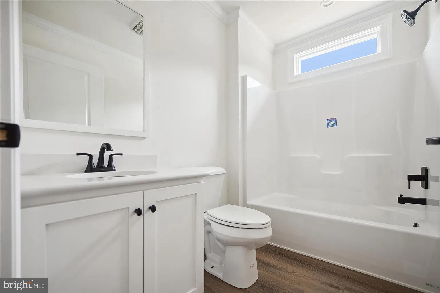 CINNAMON WOODS - Residential