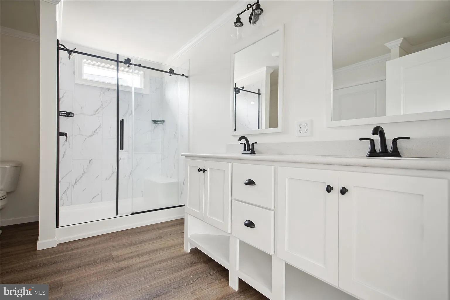 CINNAMON WOODS - Residential