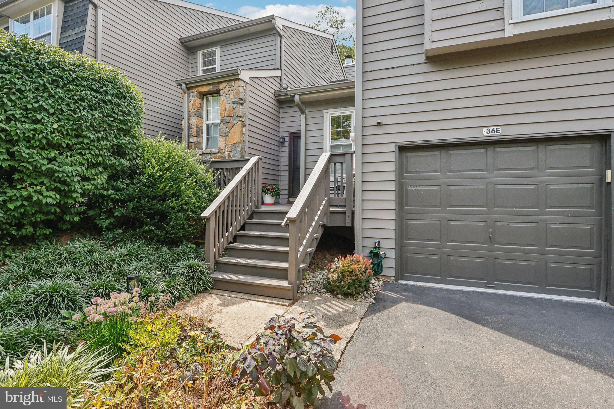 36 NEEDHAM WAY E