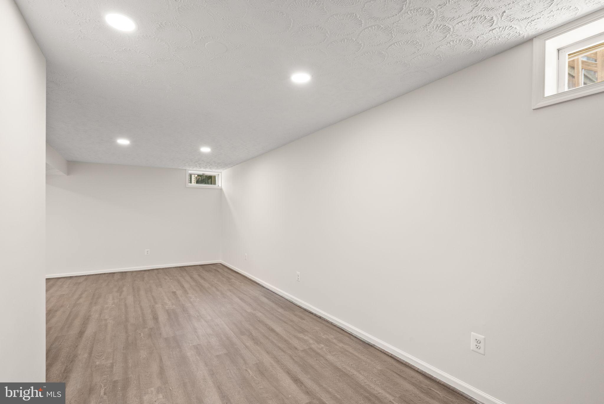 FOREST RIDGE - Residential
