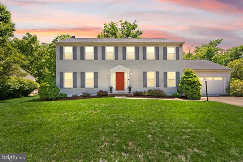 104 Briarwood Court, Sterling, VA 20164 - MLS#: VALO2125370