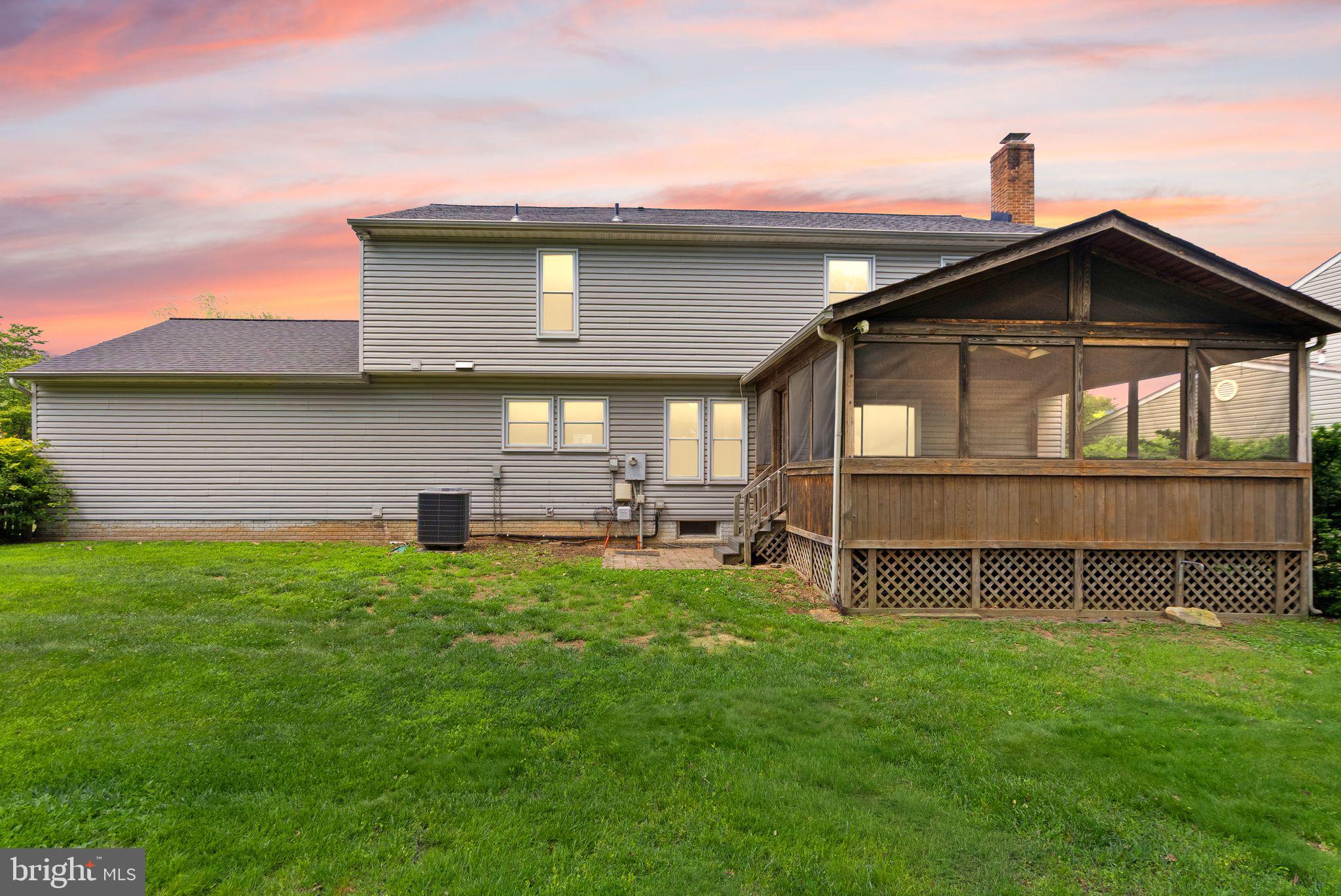 104 BRIARWOOD COURT