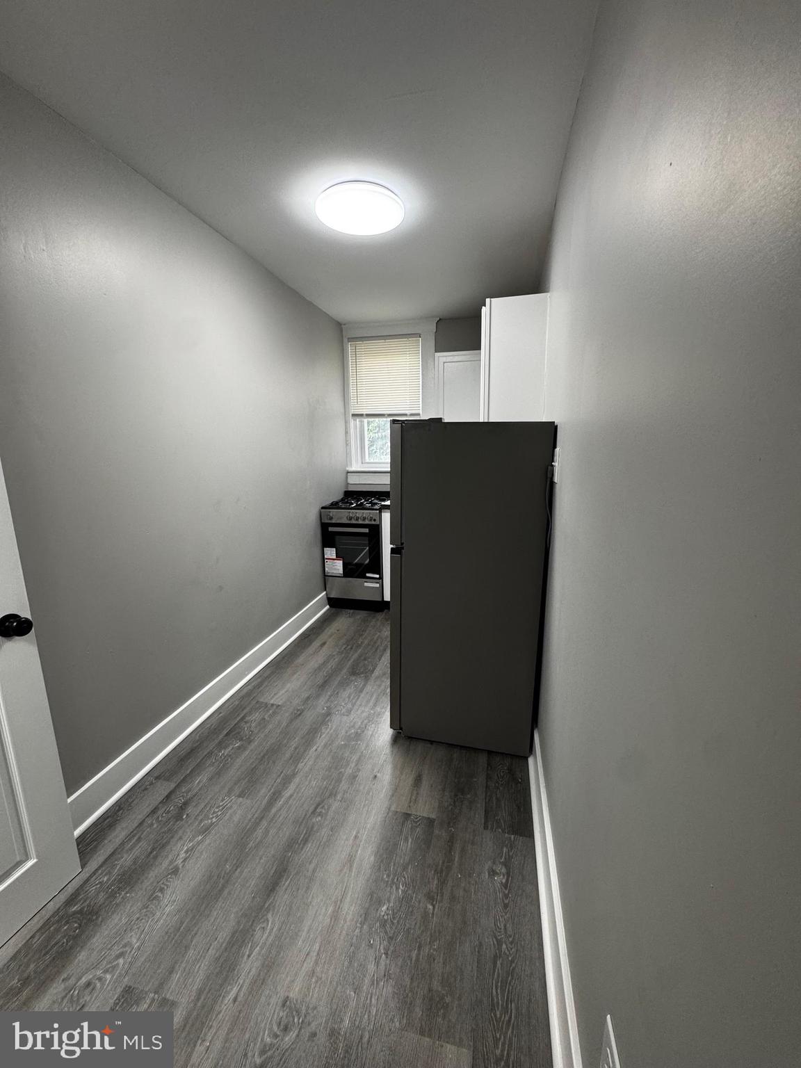 ELMWOOD PARK - Residential Income