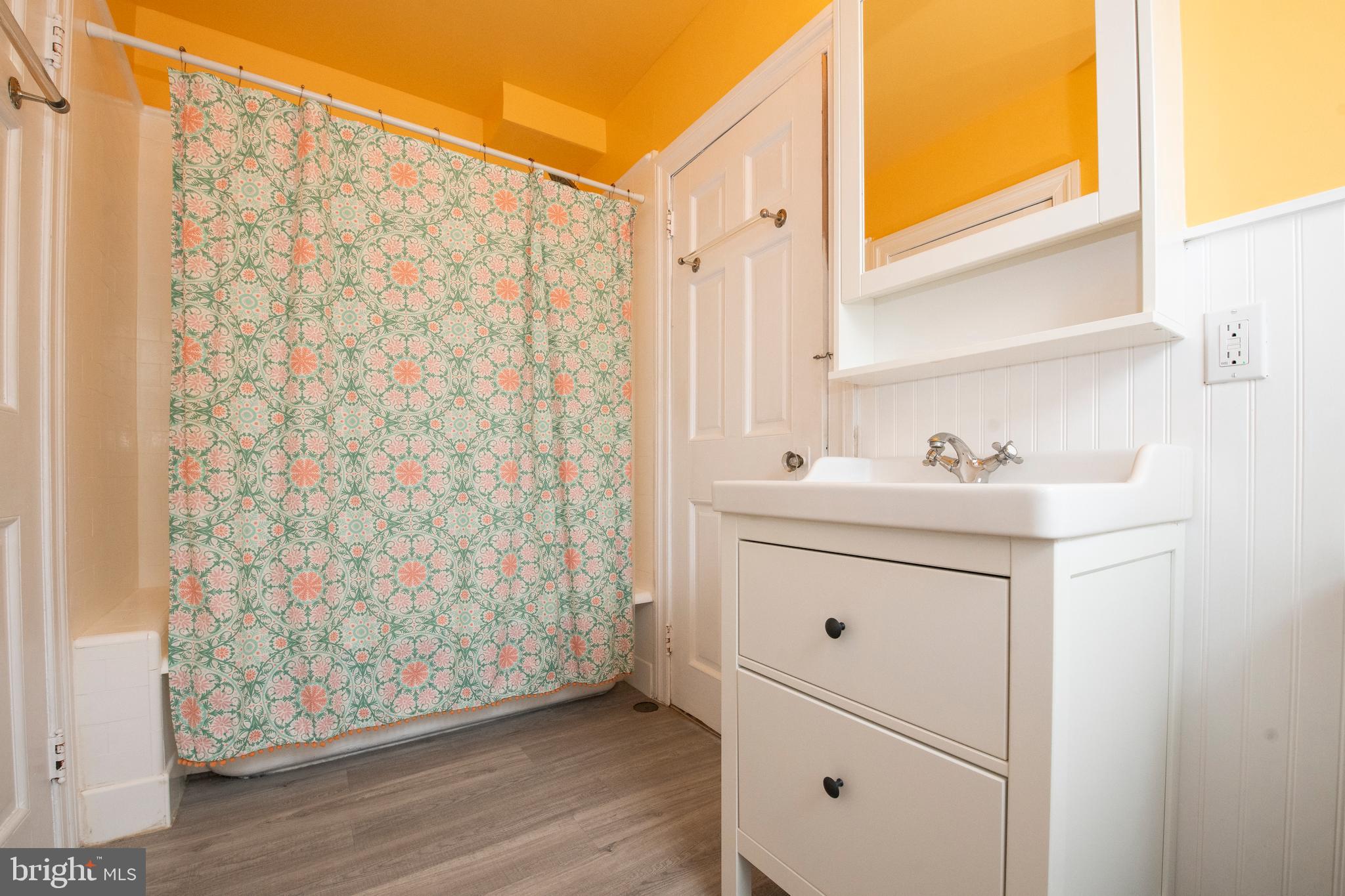 OVERBROOK FARMS - Residential