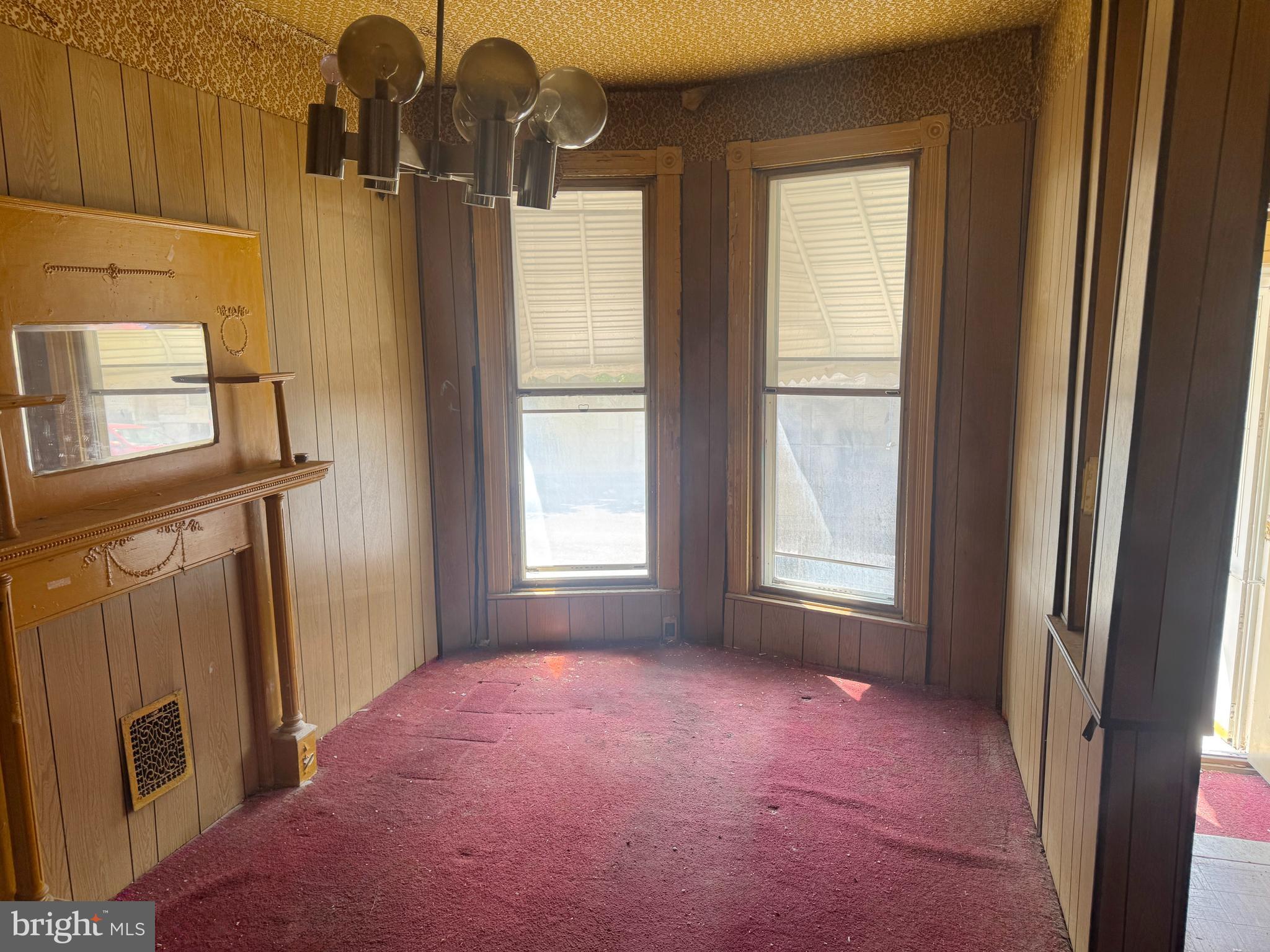 MIDTOWN EDMONDSON - Residential