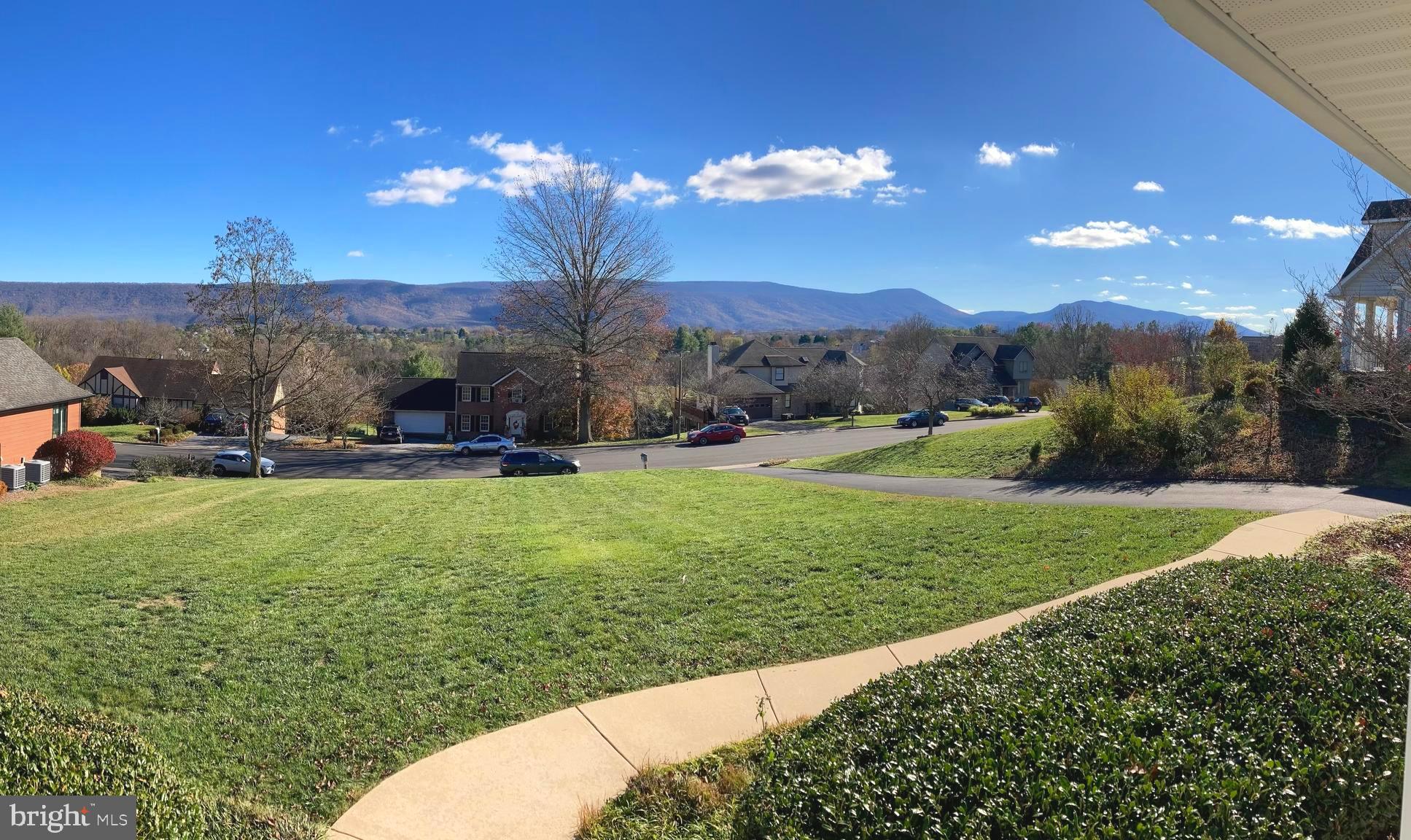 PARK MANOR ESTATE - Residential Lease