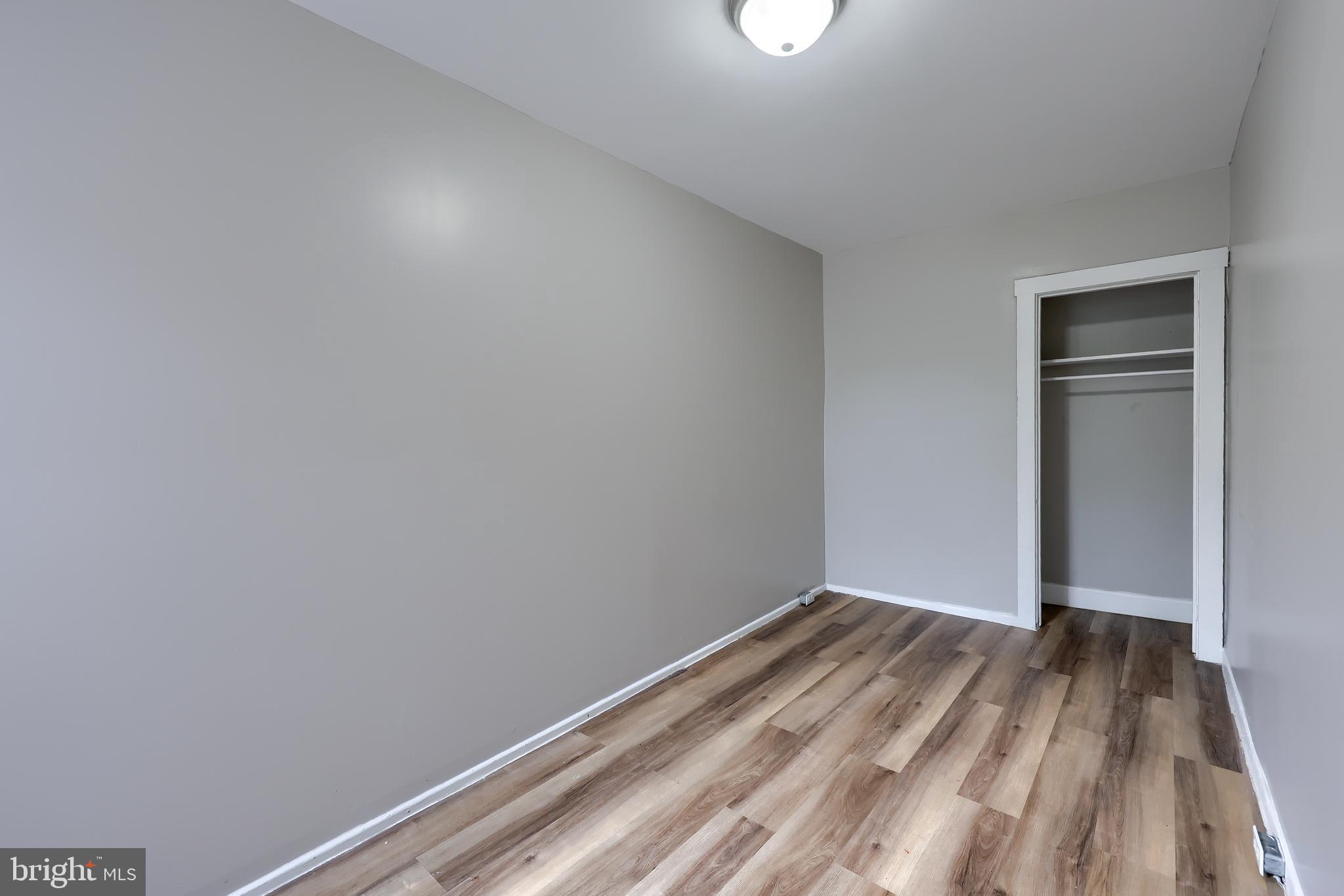 NORTHWEST READING - Residential