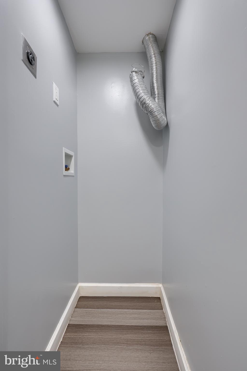 NORTHWEST READING - Residential