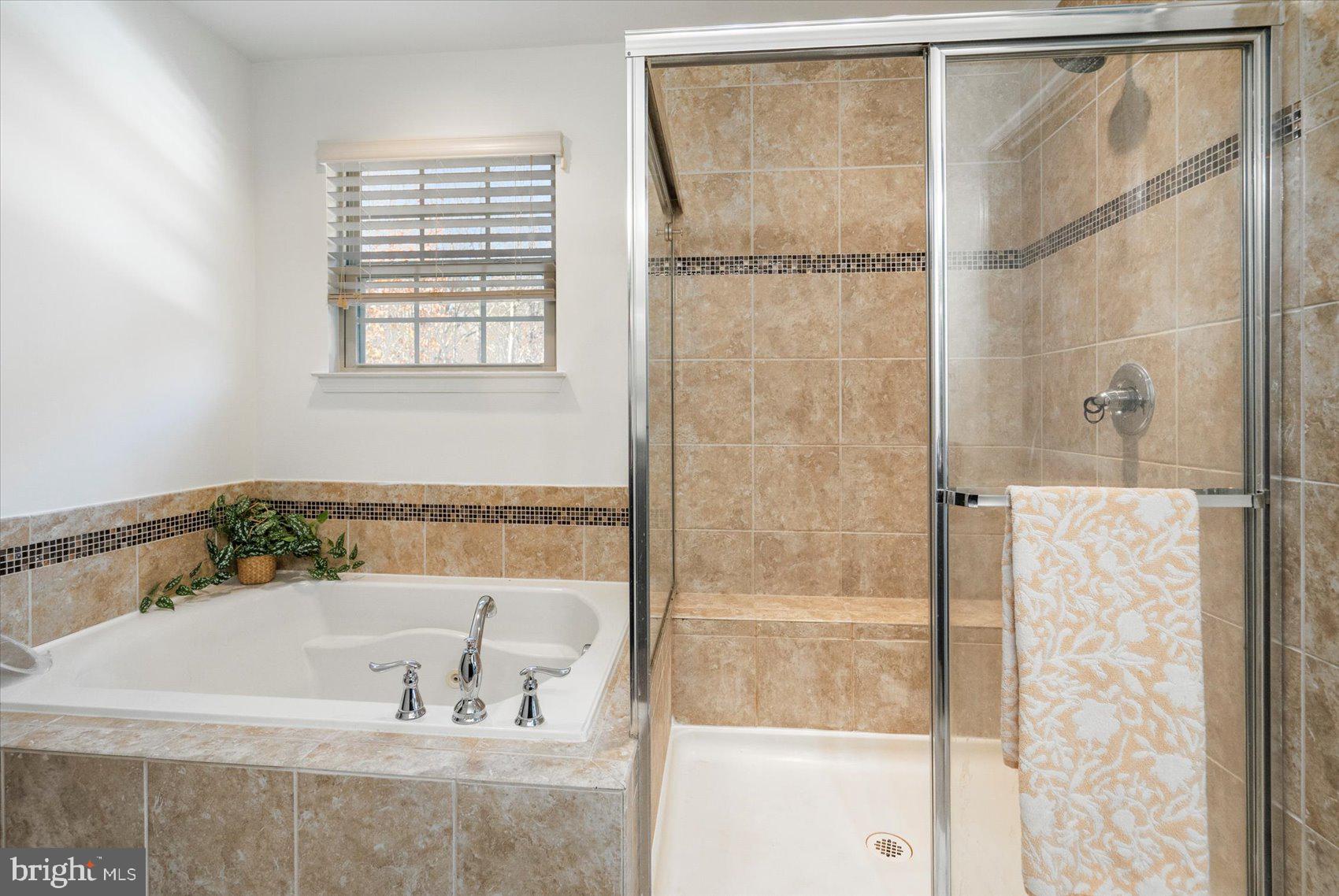 FIELDCREST - Residential