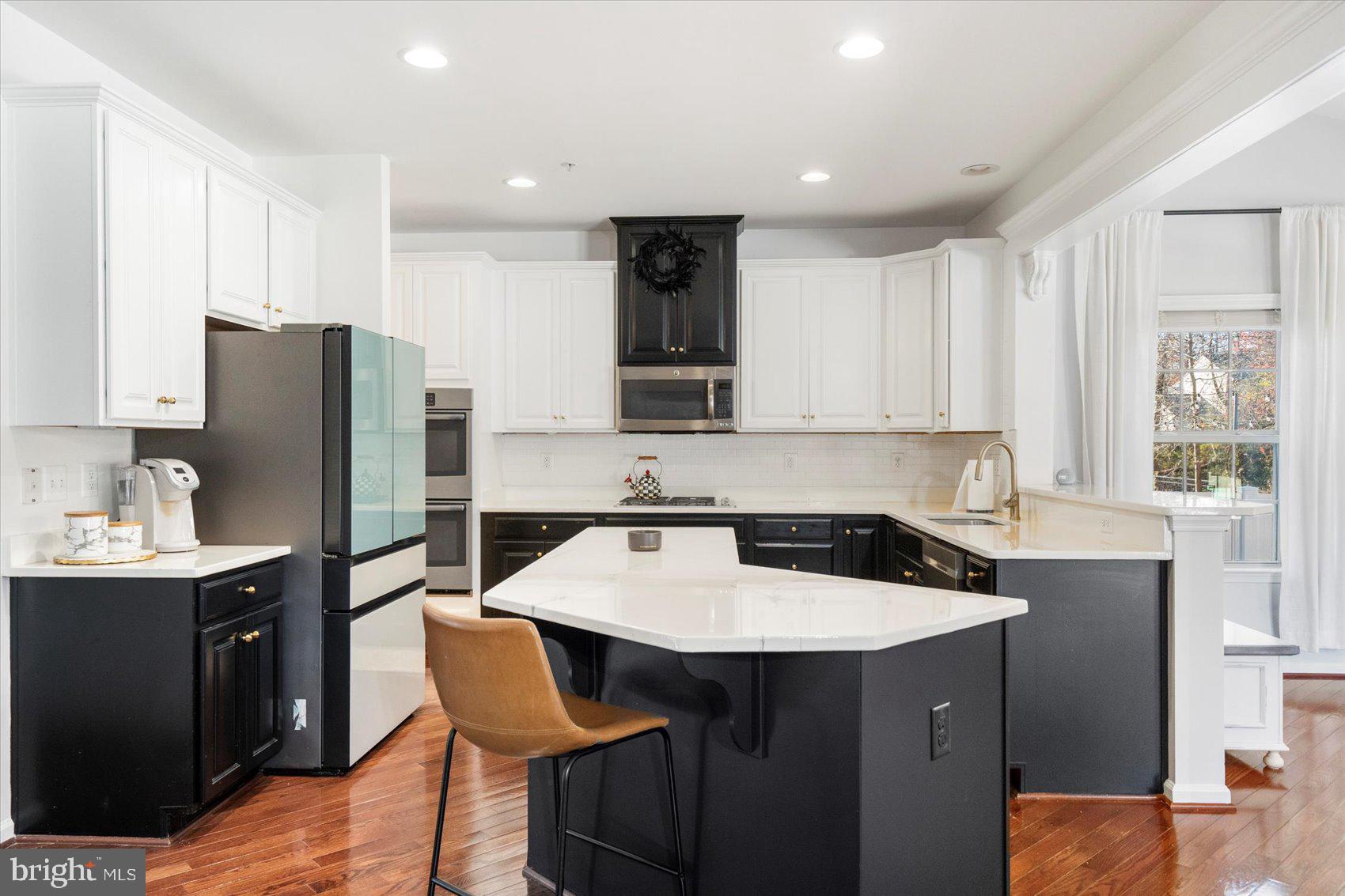 FIELDCREST - Residential