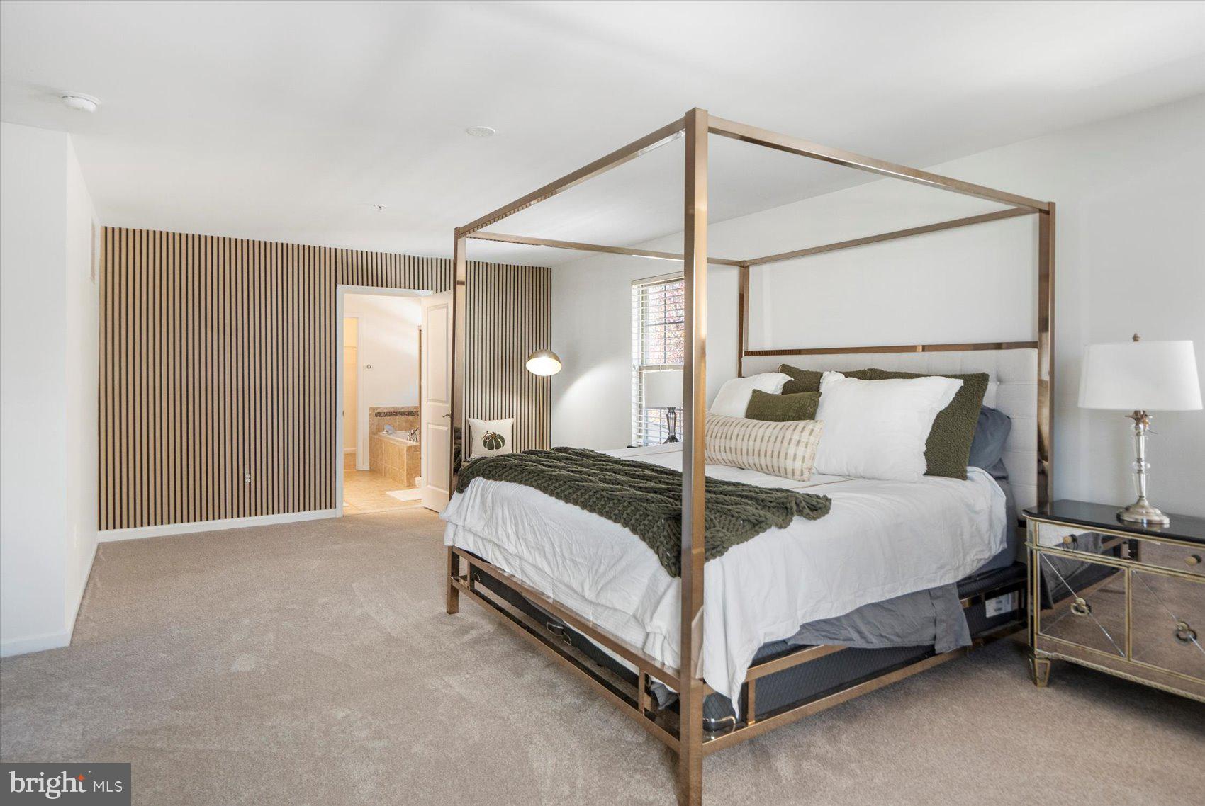 FIELDCREST - Residential