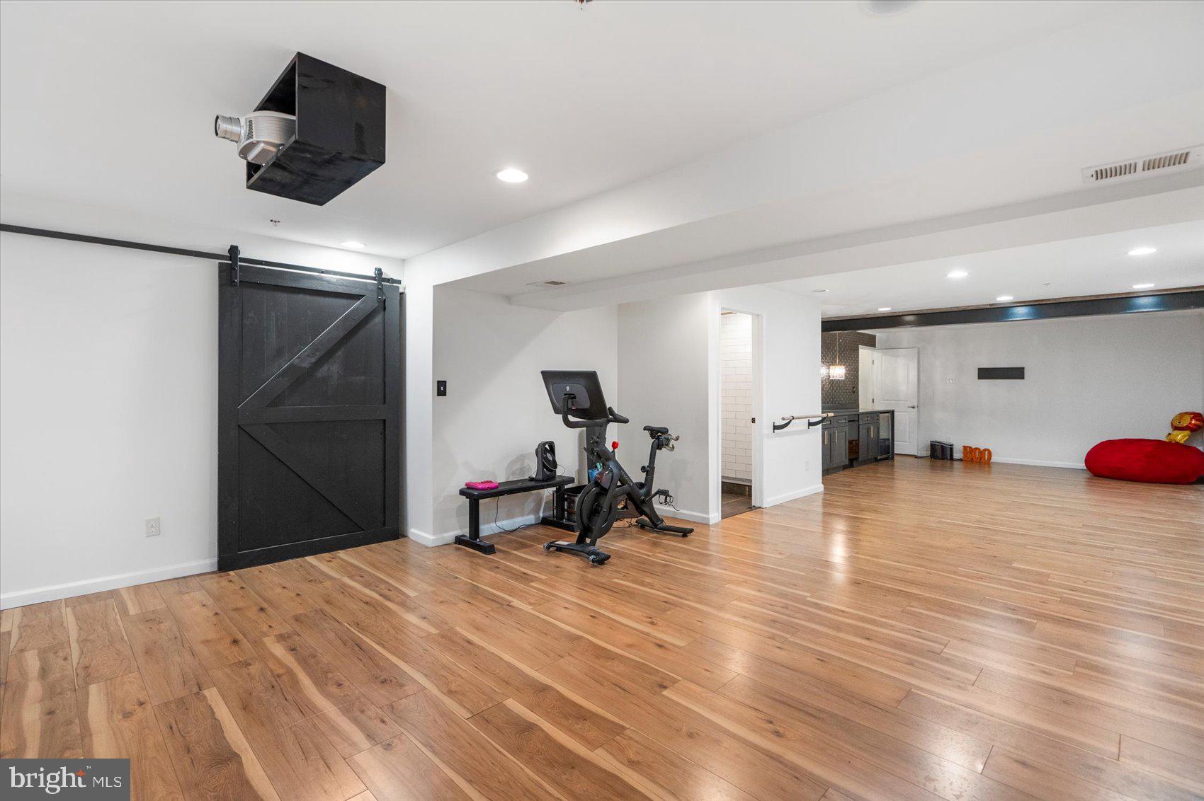 FIELDCREST - Residential