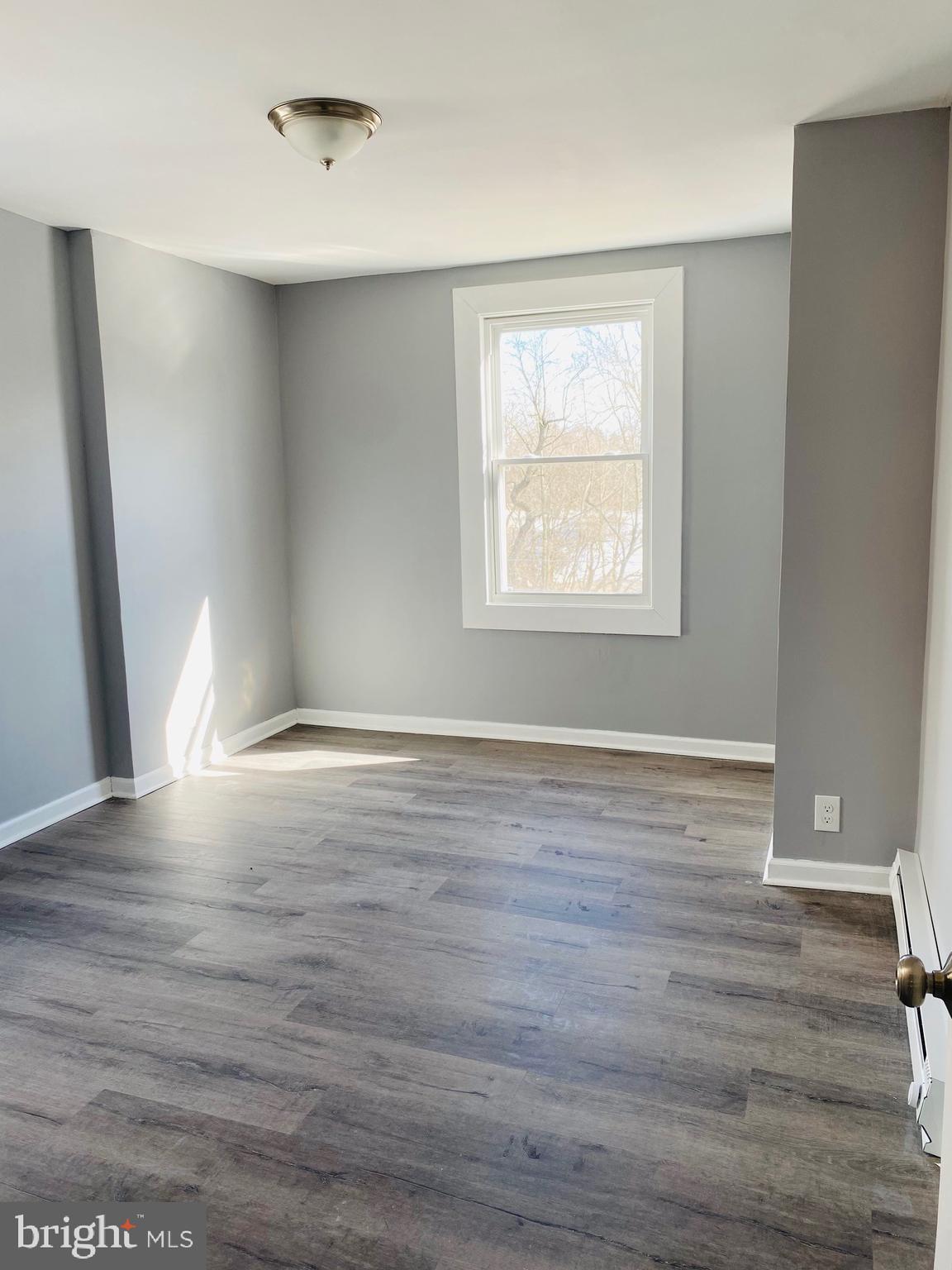 OLNEY - Residential Lease