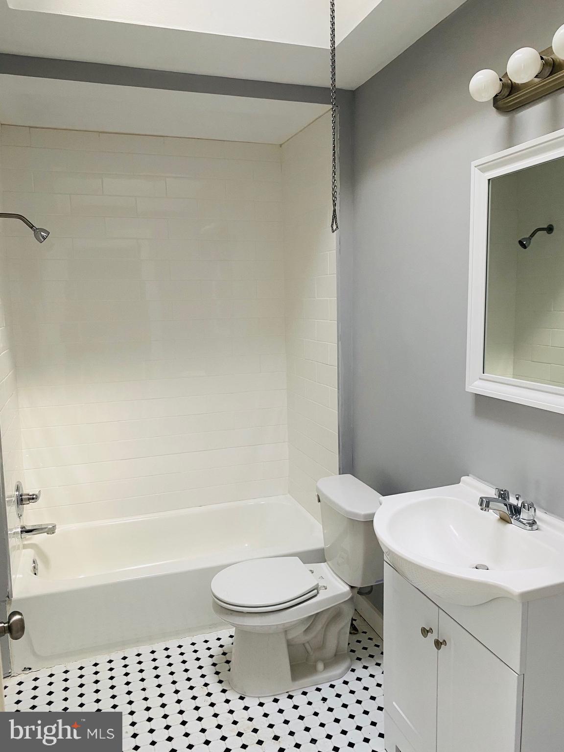 OLNEY - Residential Lease