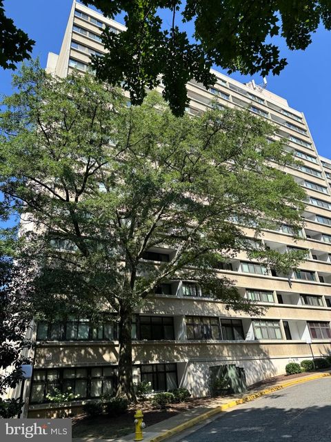 5911 EDSALL ROAD 904 ALEXANDRIA VA 22304