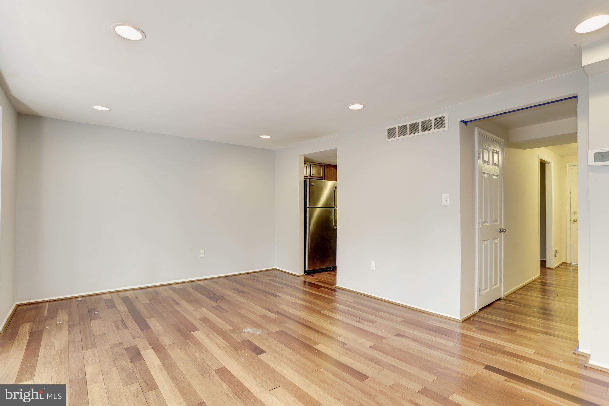 VILLAGE OF HARPERS CHOICE - Residential