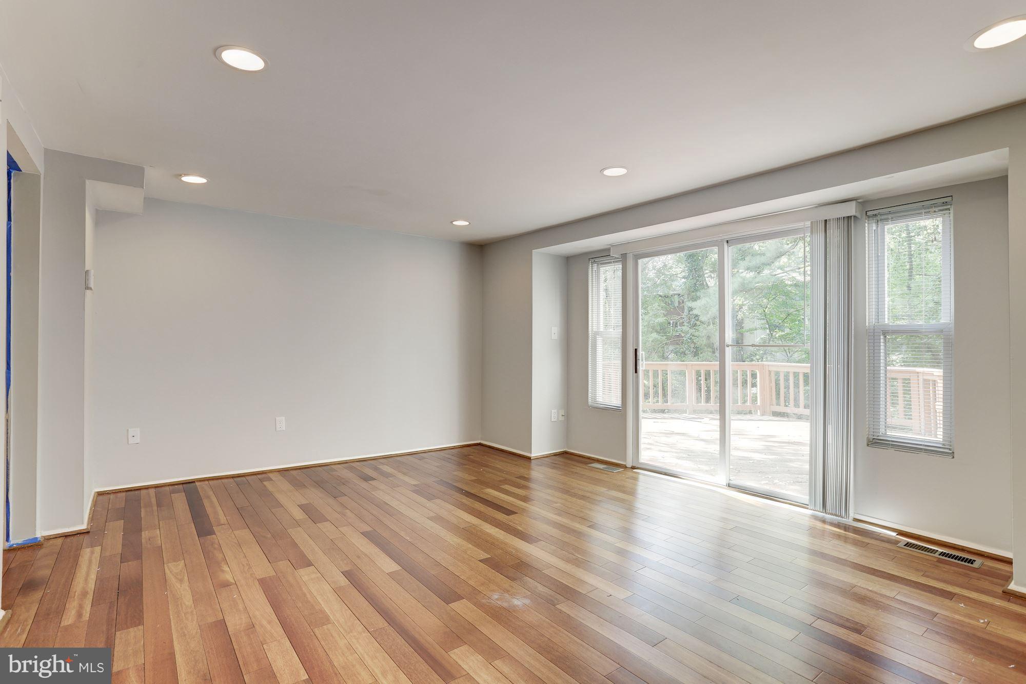 VILLAGE OF HARPERS CHOICE - Residential