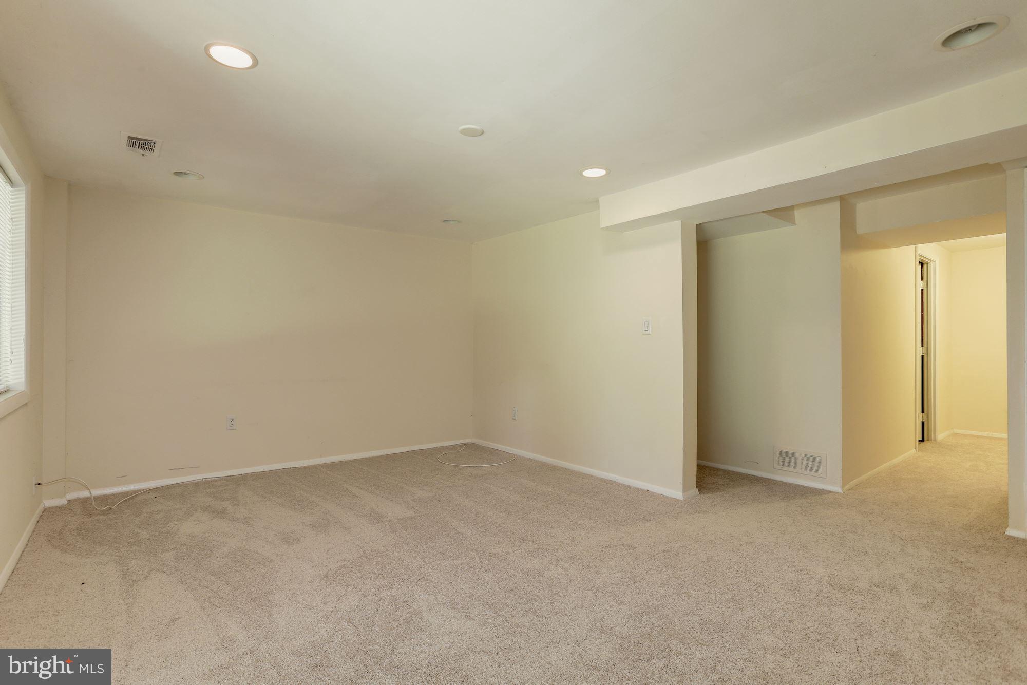 VILLAGE OF HARPERS CHOICE - Residential