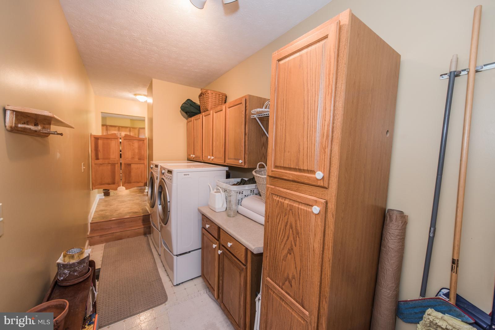 PLEASANT VALLEY FARMS - Residential