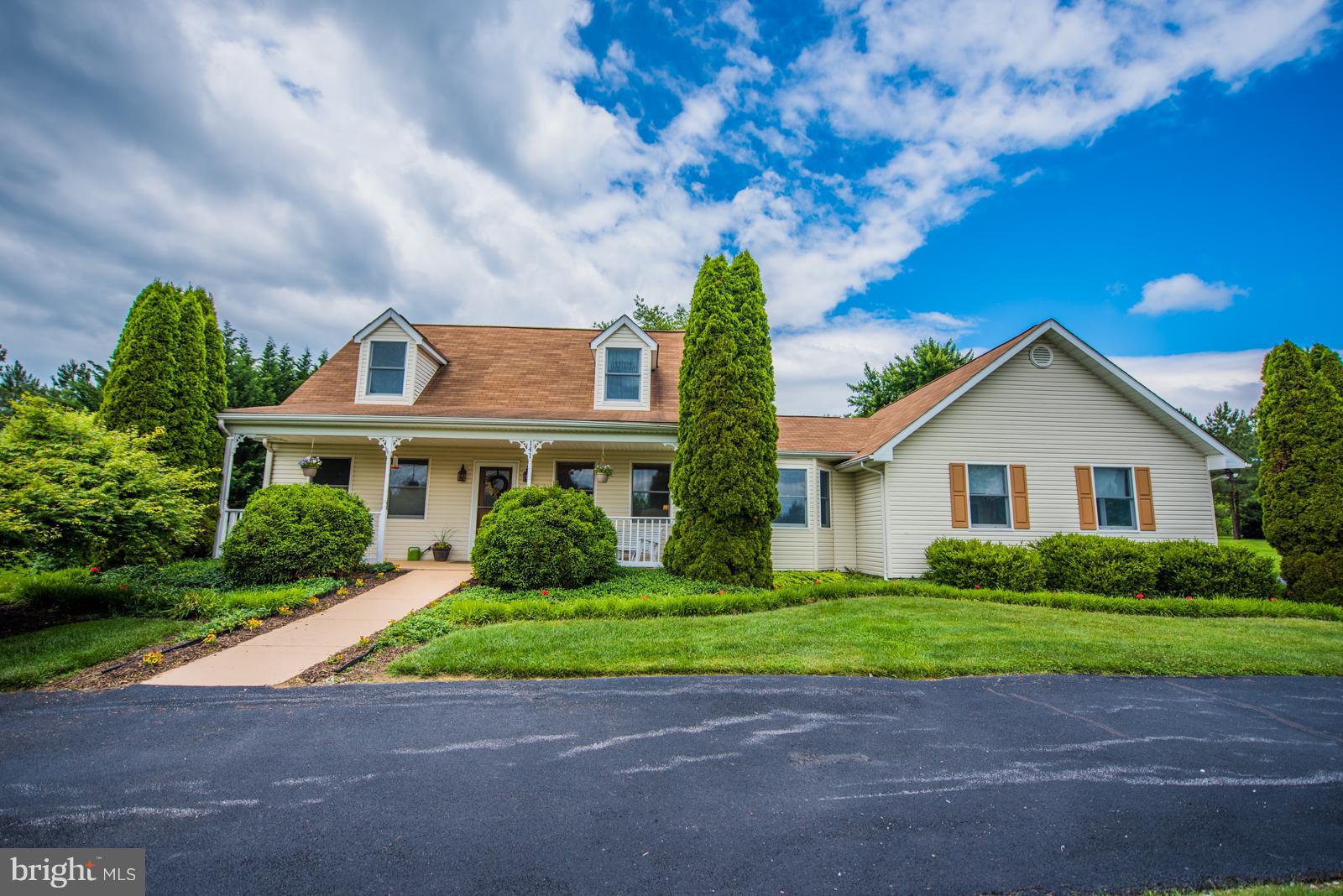 PLEASANT VALLEY FARMS - Residential