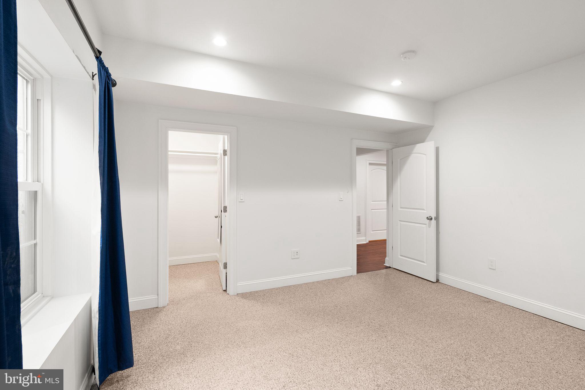 FAIRDALE - Residential Lease