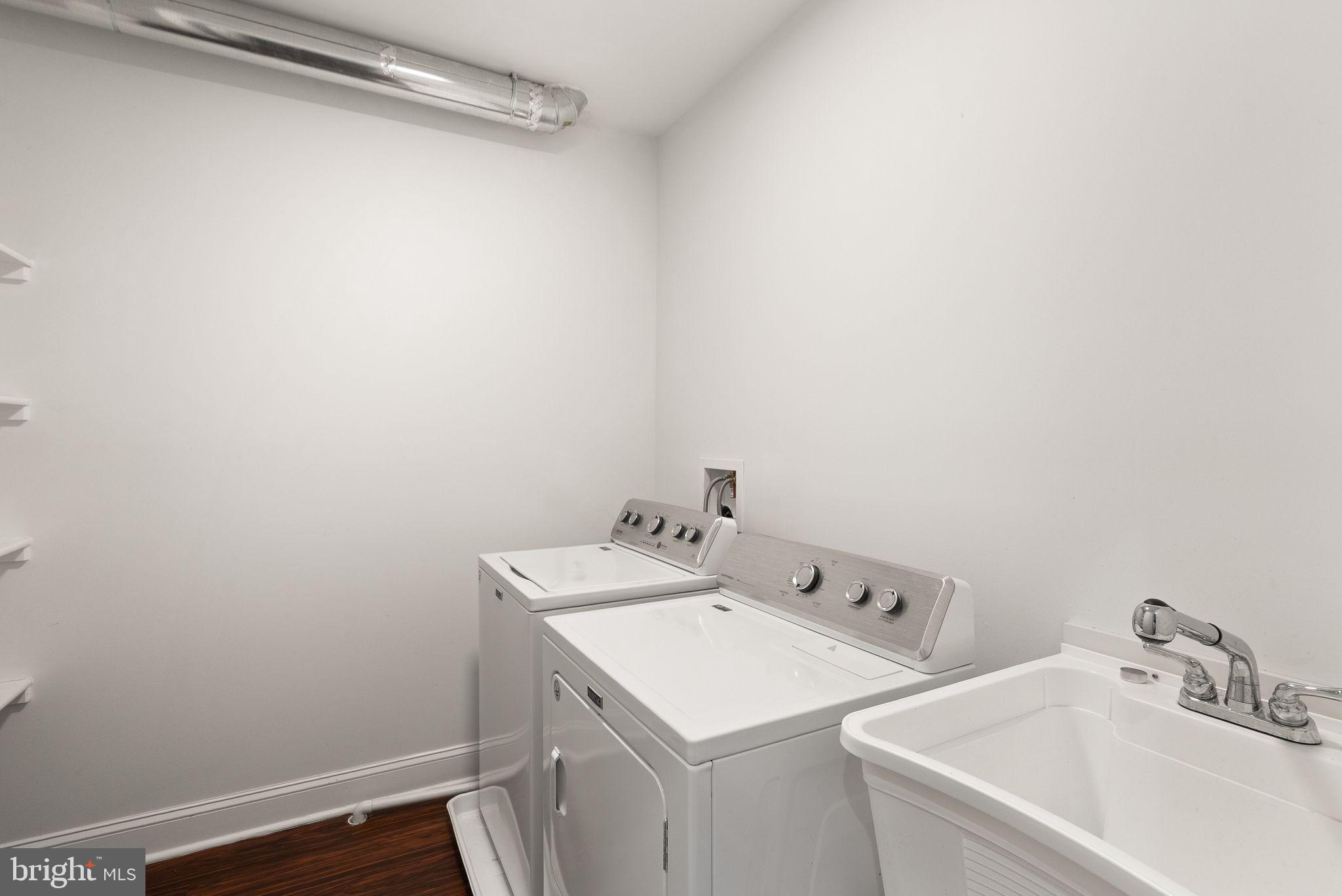 FAIRDALE - Residential Lease